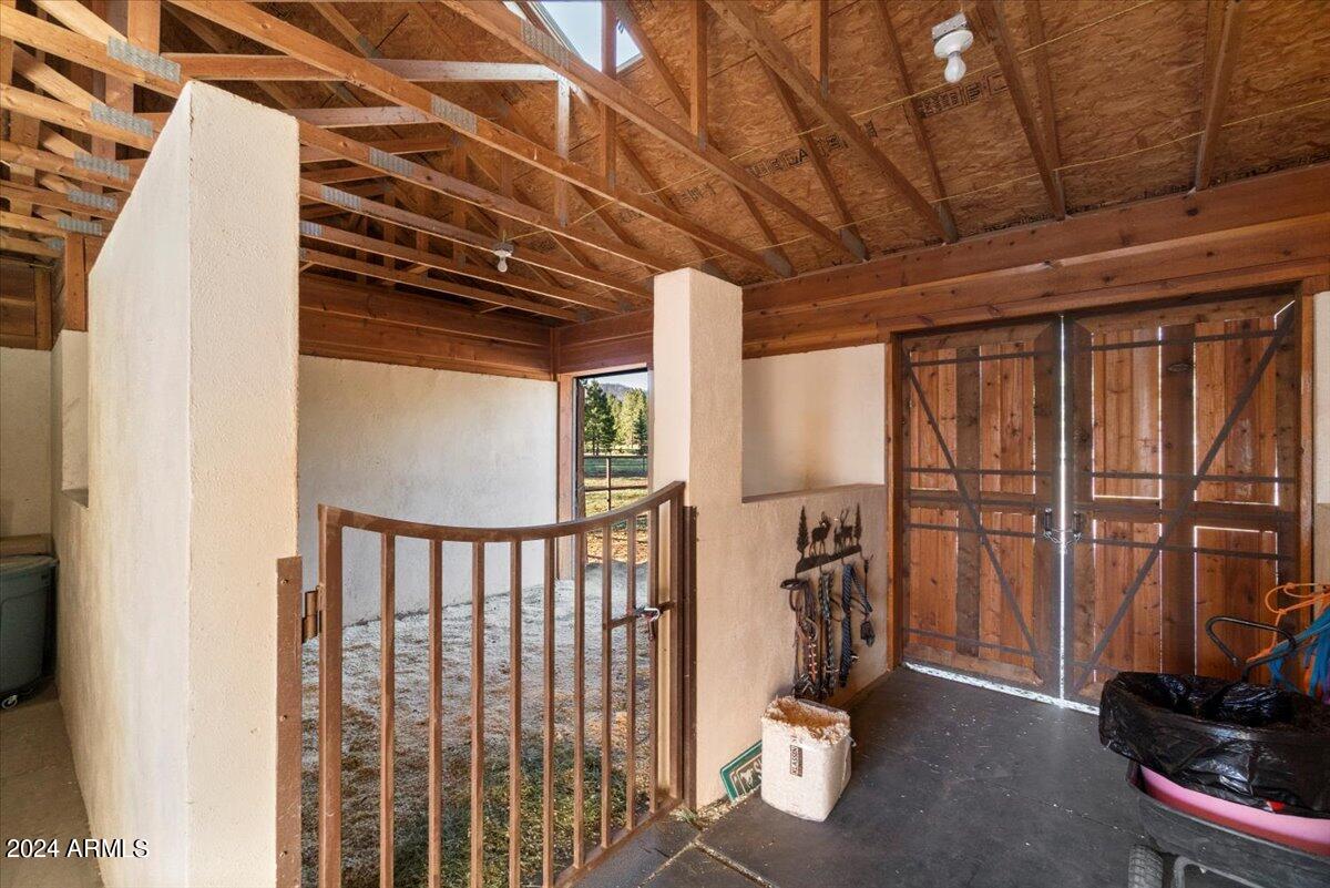 LOCKETT RANCHES - Residential