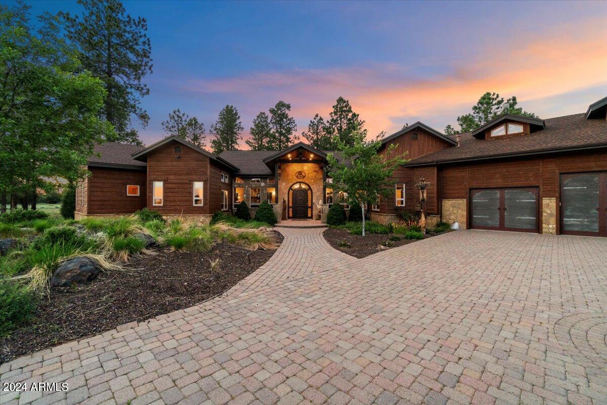 LOCKETT RANCHES - Residential