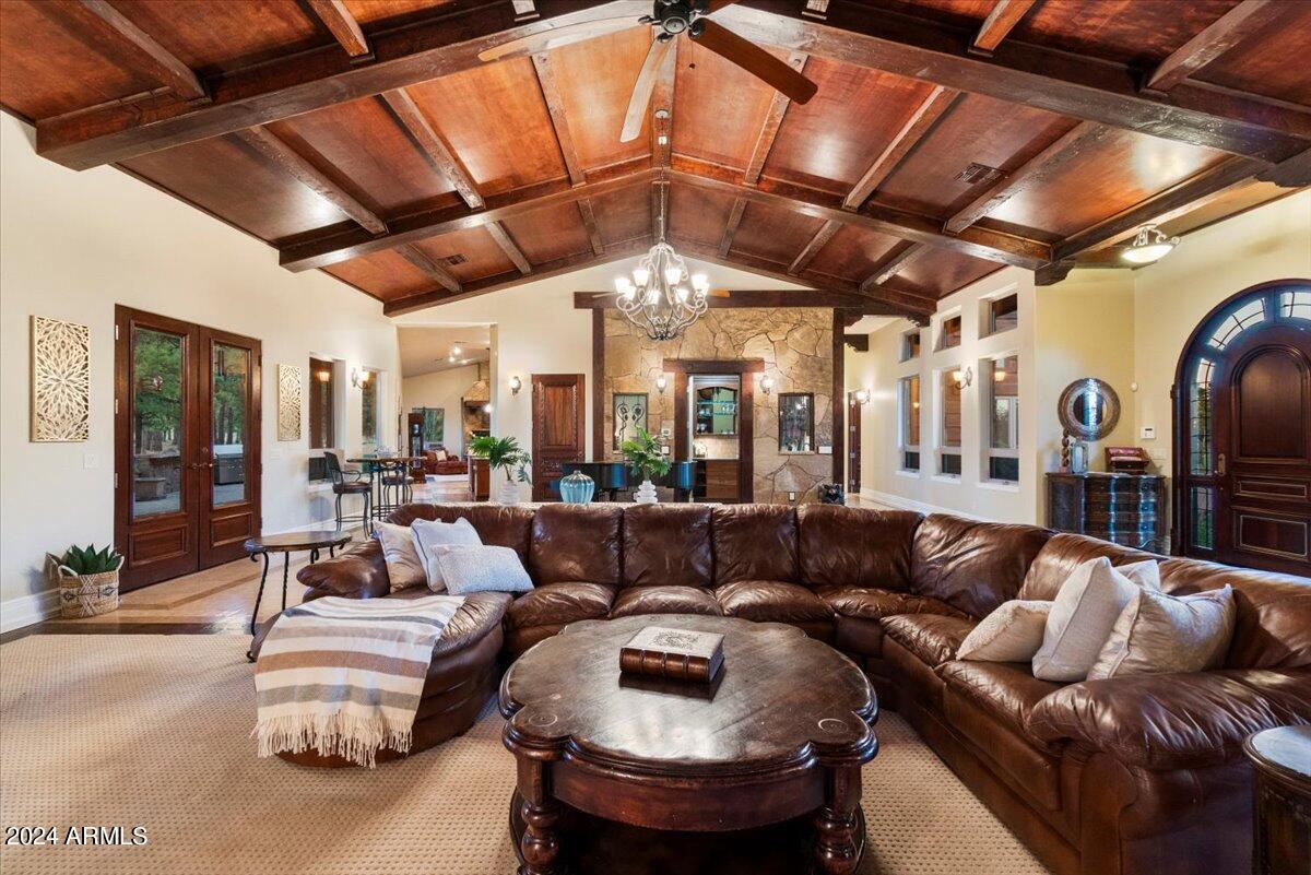 LOCKETT RANCHES - Residential