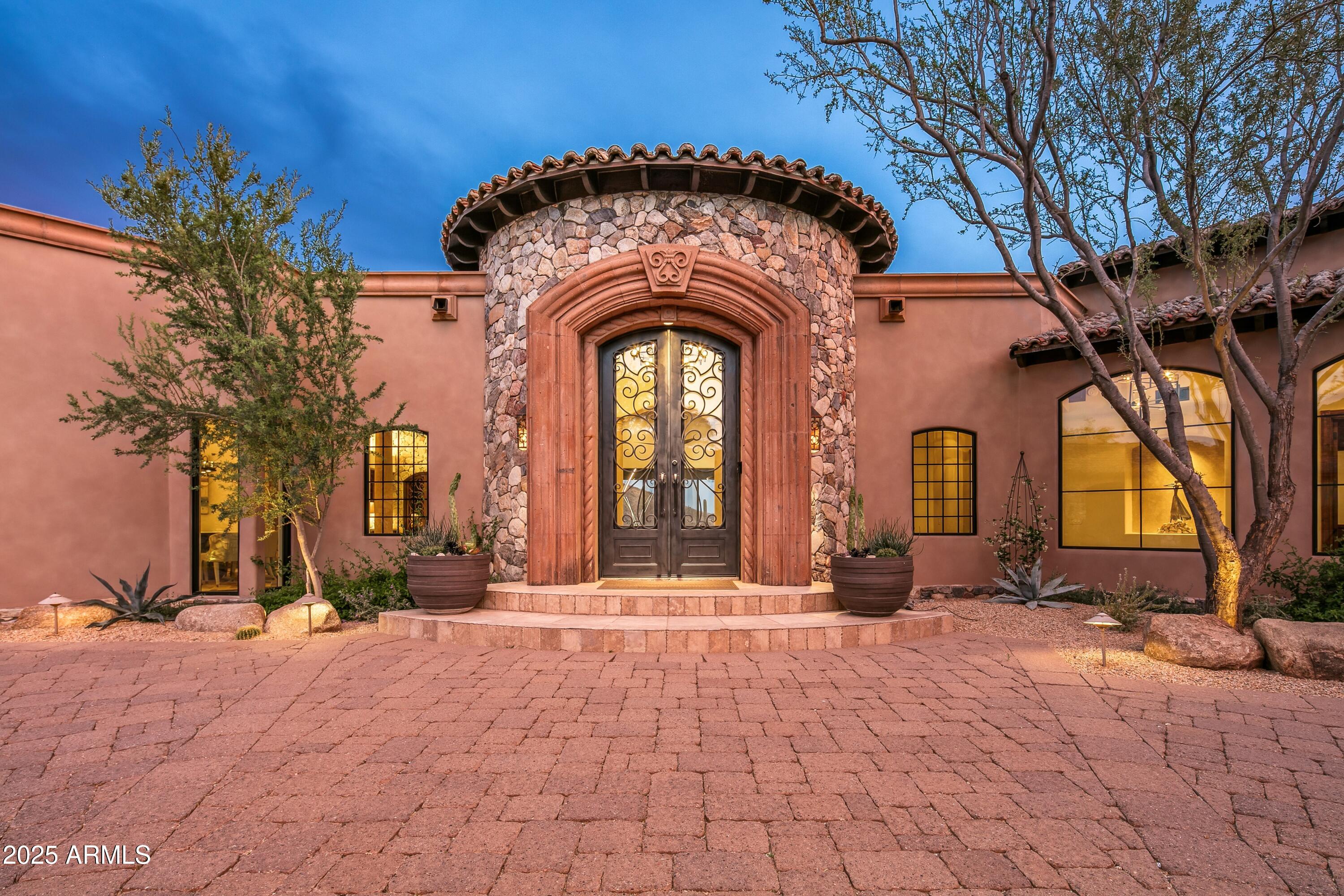 DESERT MOUNTAIN - Residential