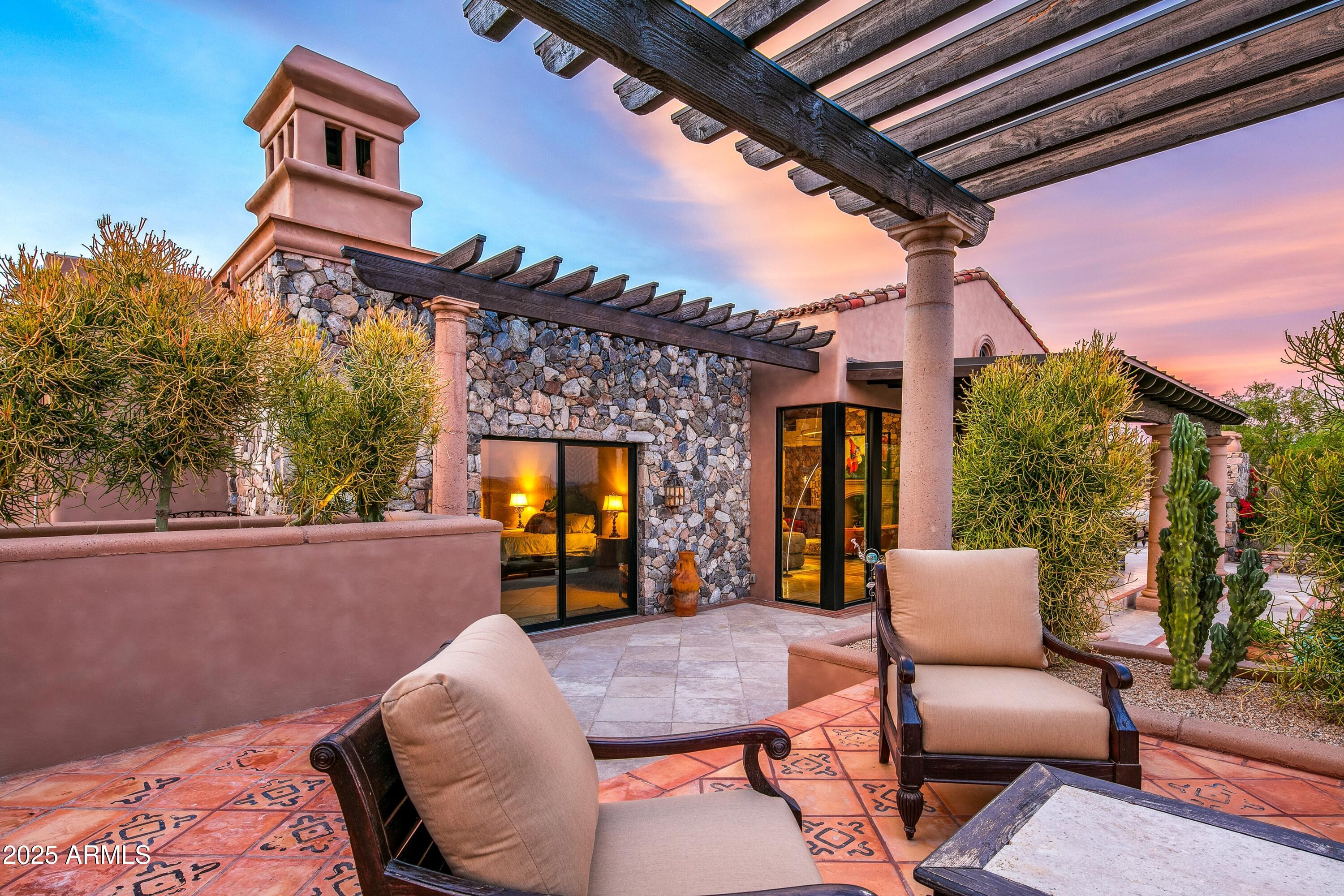DESERT MOUNTAIN - Residential