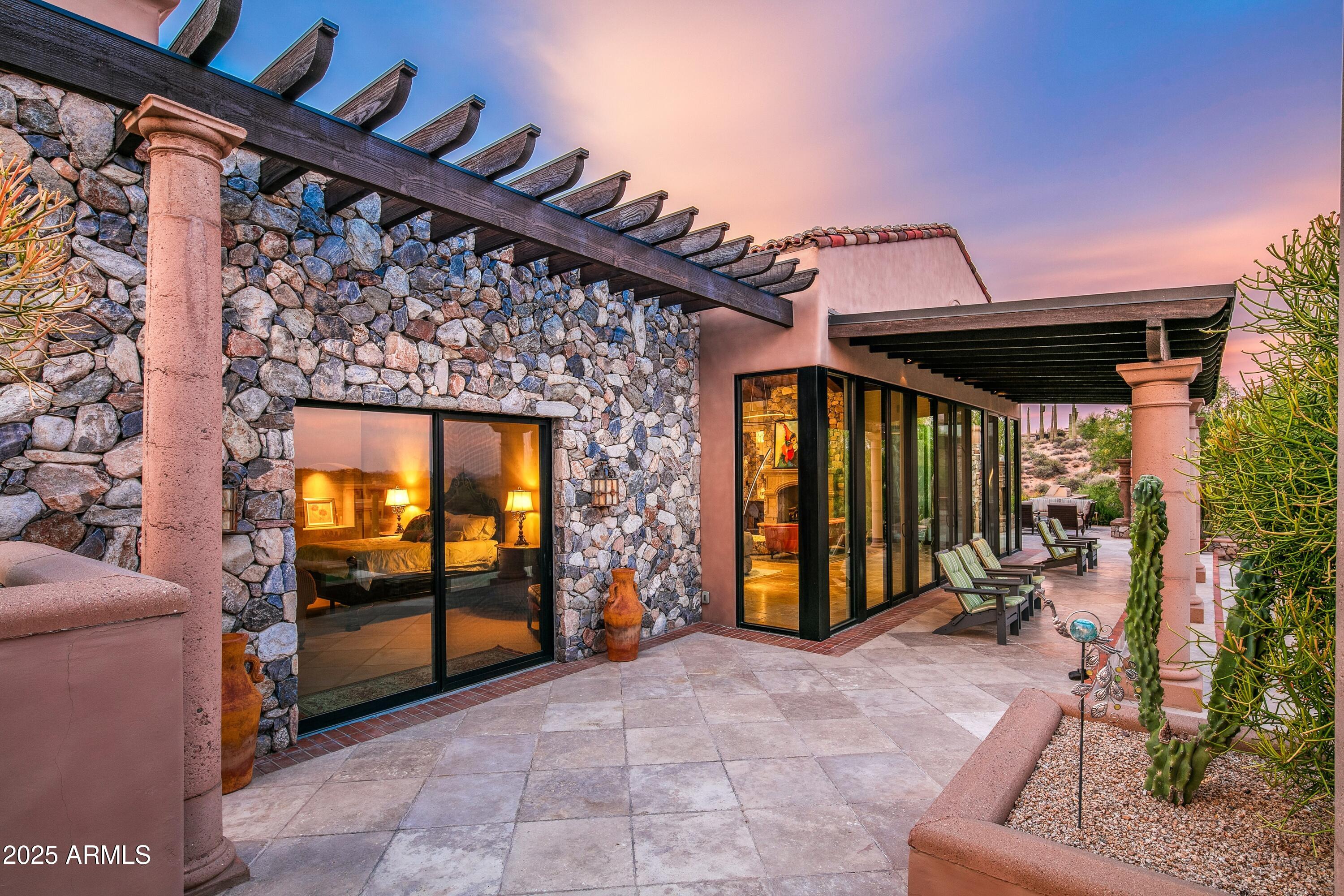 DESERT MOUNTAIN - Residential