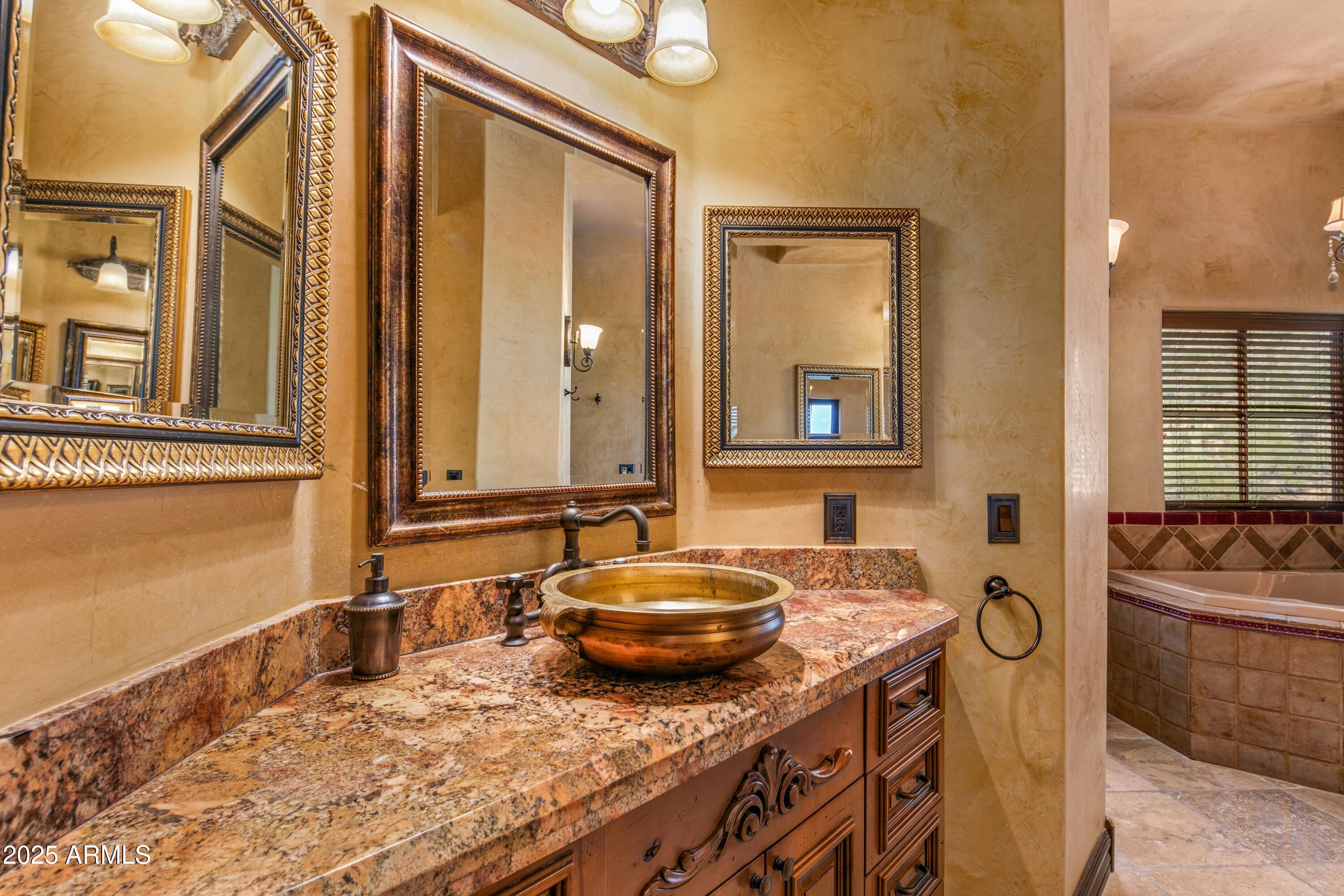 DESERT MOUNTAIN - Residential
