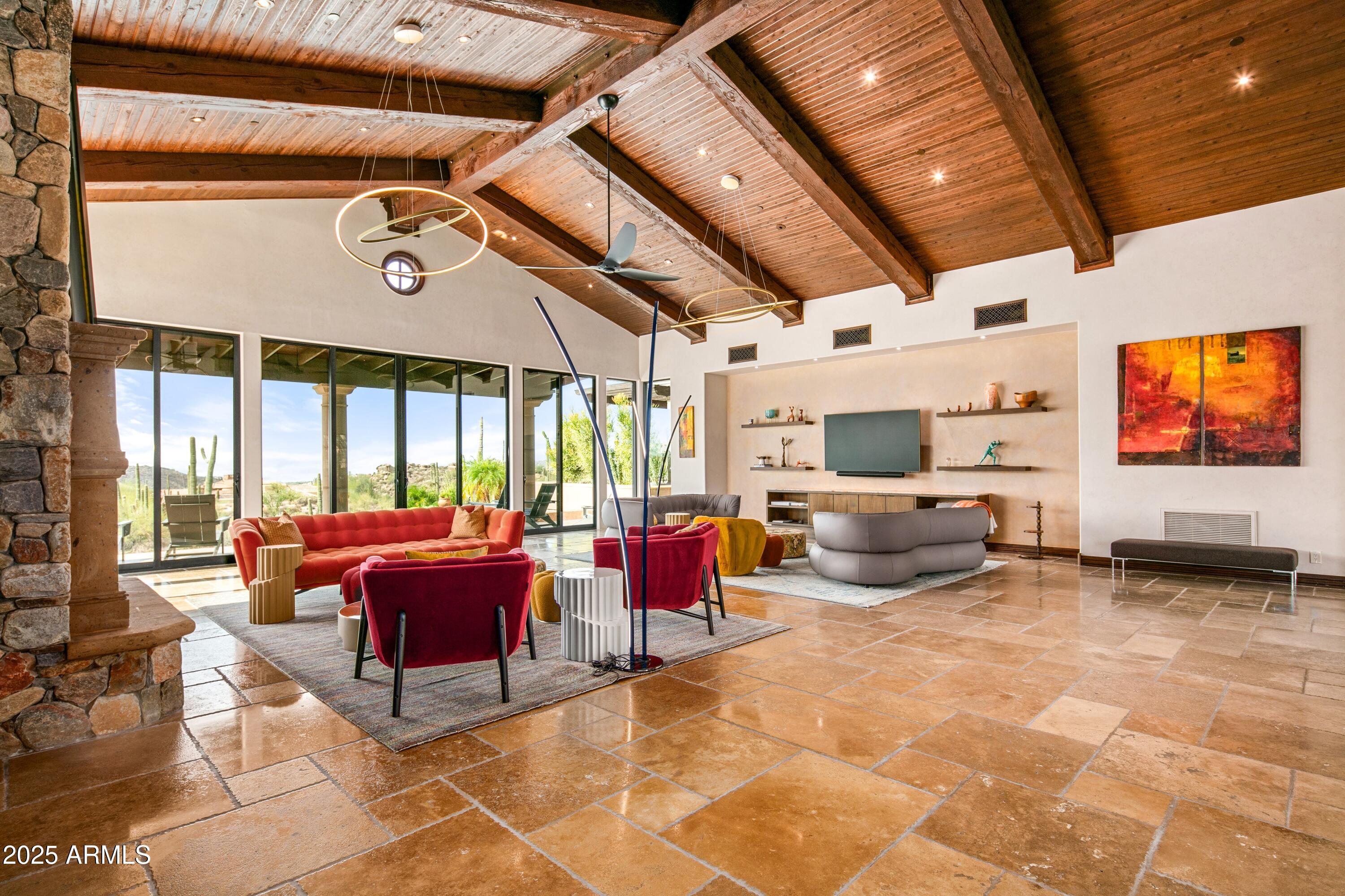 DESERT MOUNTAIN - Residential