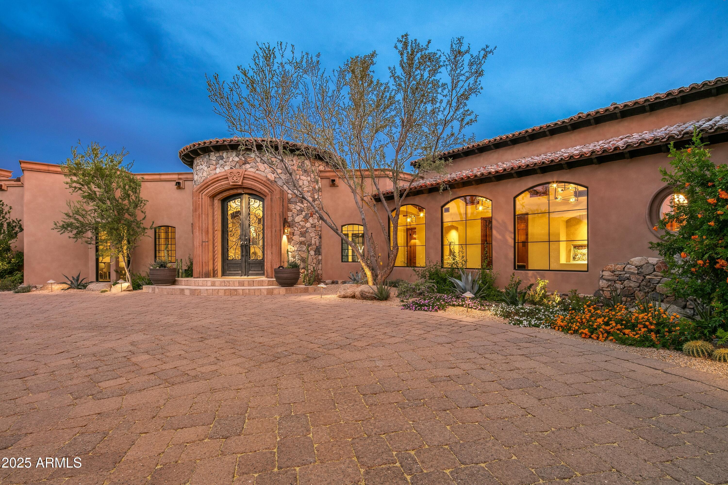 DESERT MOUNTAIN - Residential