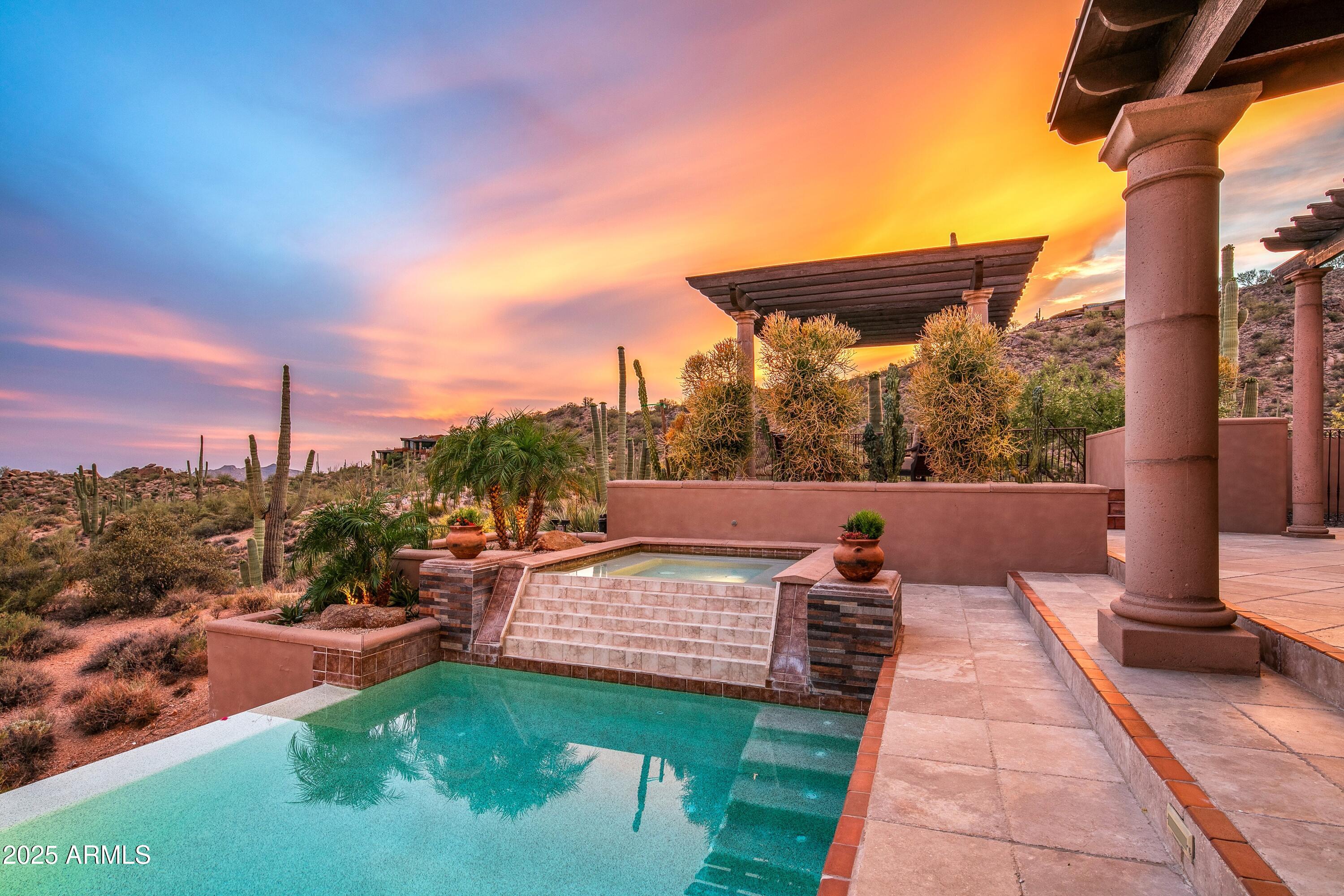 DESERT MOUNTAIN - Residential