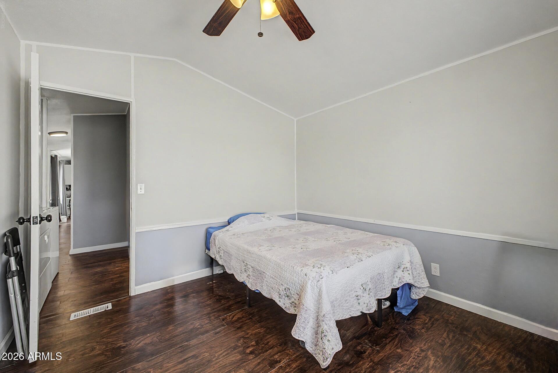 S8 T7S R6E - Residential