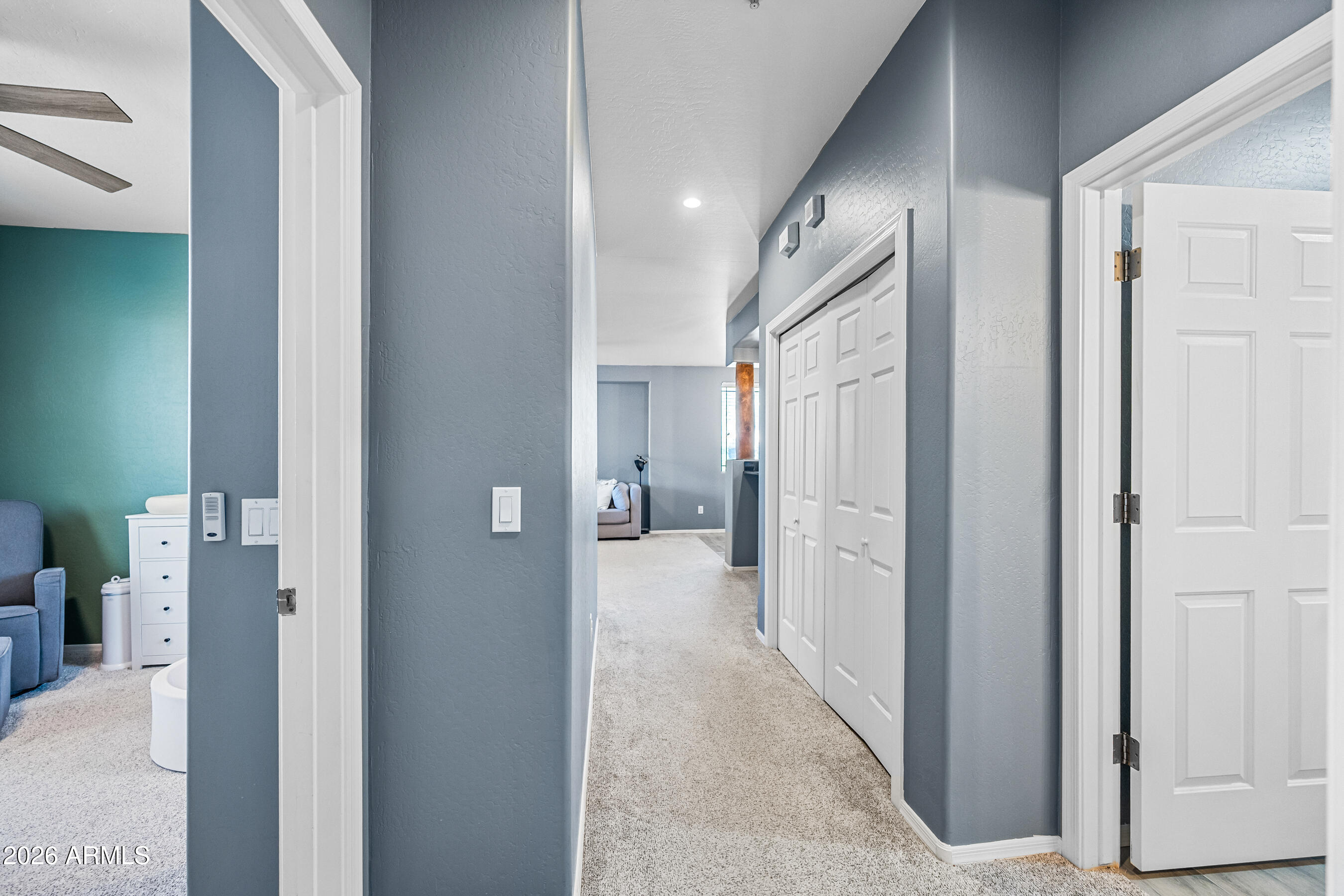 MIRAGE MANOR CONDOMINIUM - Residential