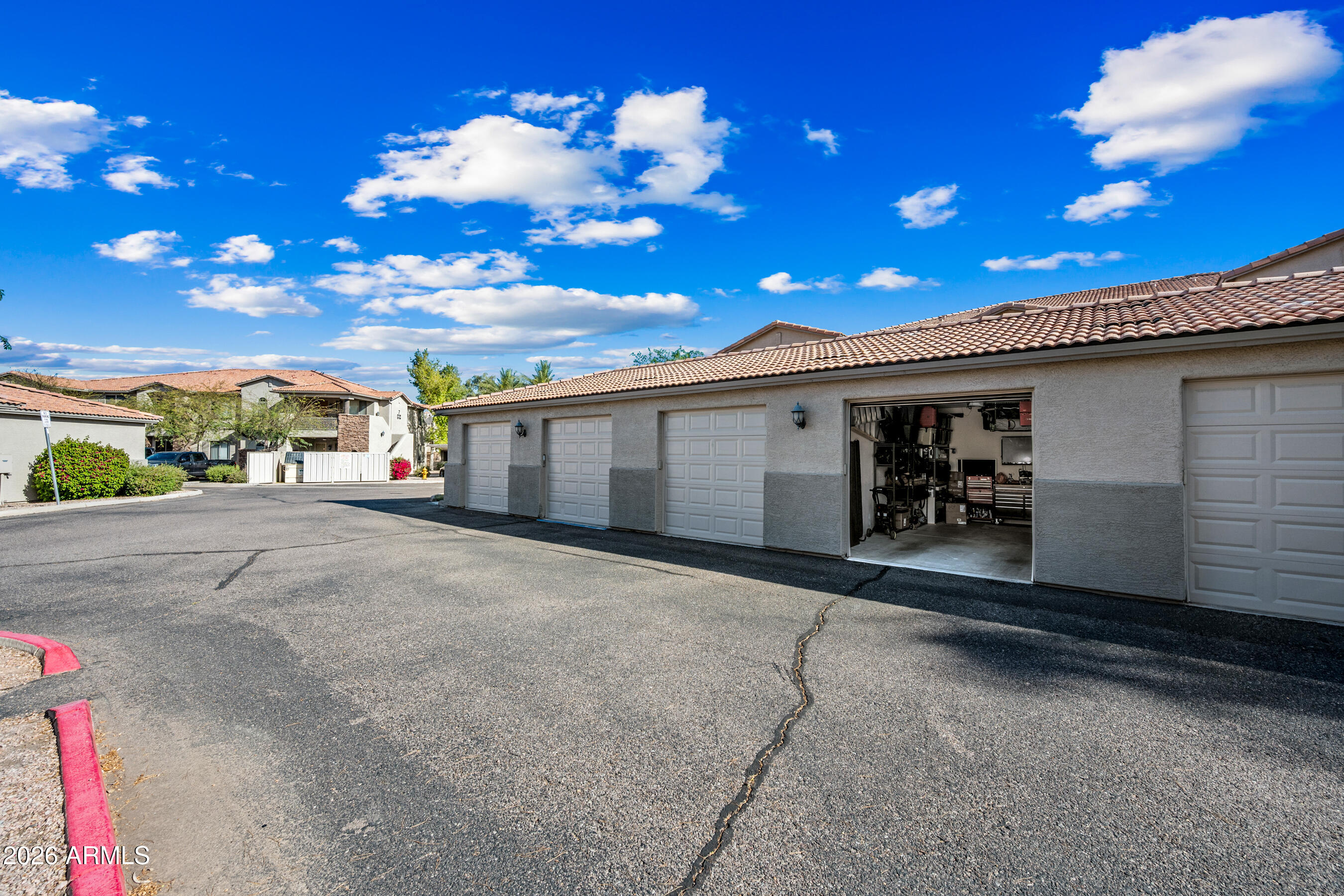 MIRAGE MANOR CONDOMINIUM - Residential