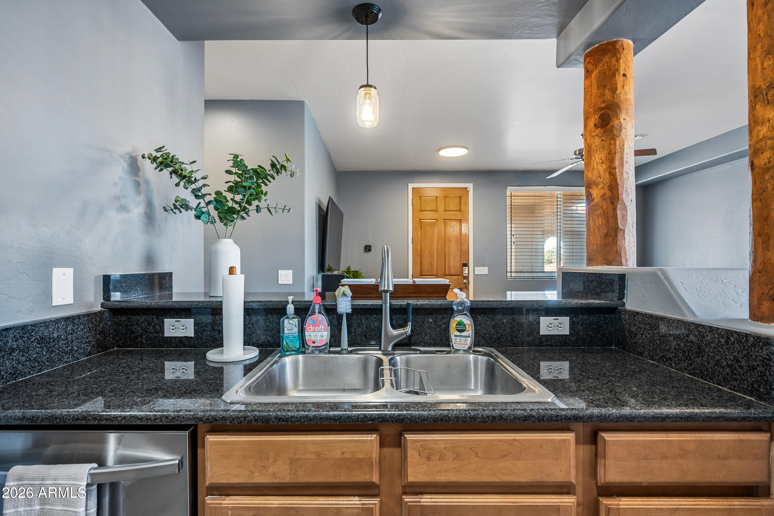 MIRAGE MANOR CONDOMINIUM - Residential