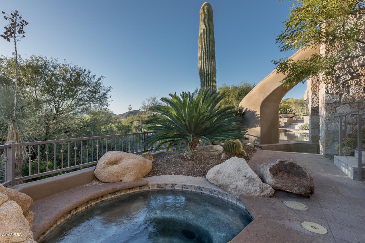 DESERT MOUNTAIN PHASE 2 UNIT 18 - Residential