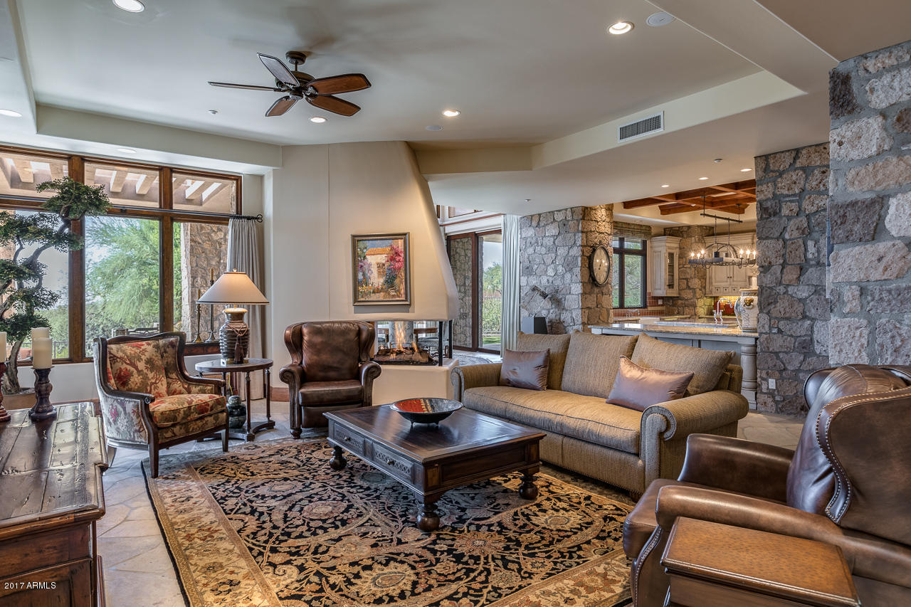 DESERT MOUNTAIN PHASE 2 UNIT 18 - Residential