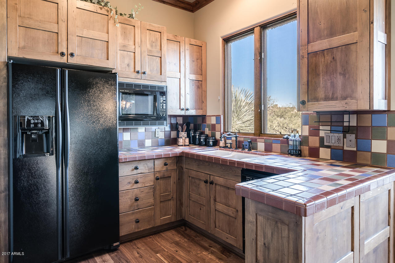 DESERT MOUNTAIN PHASE 2 UNIT 18 - Residential