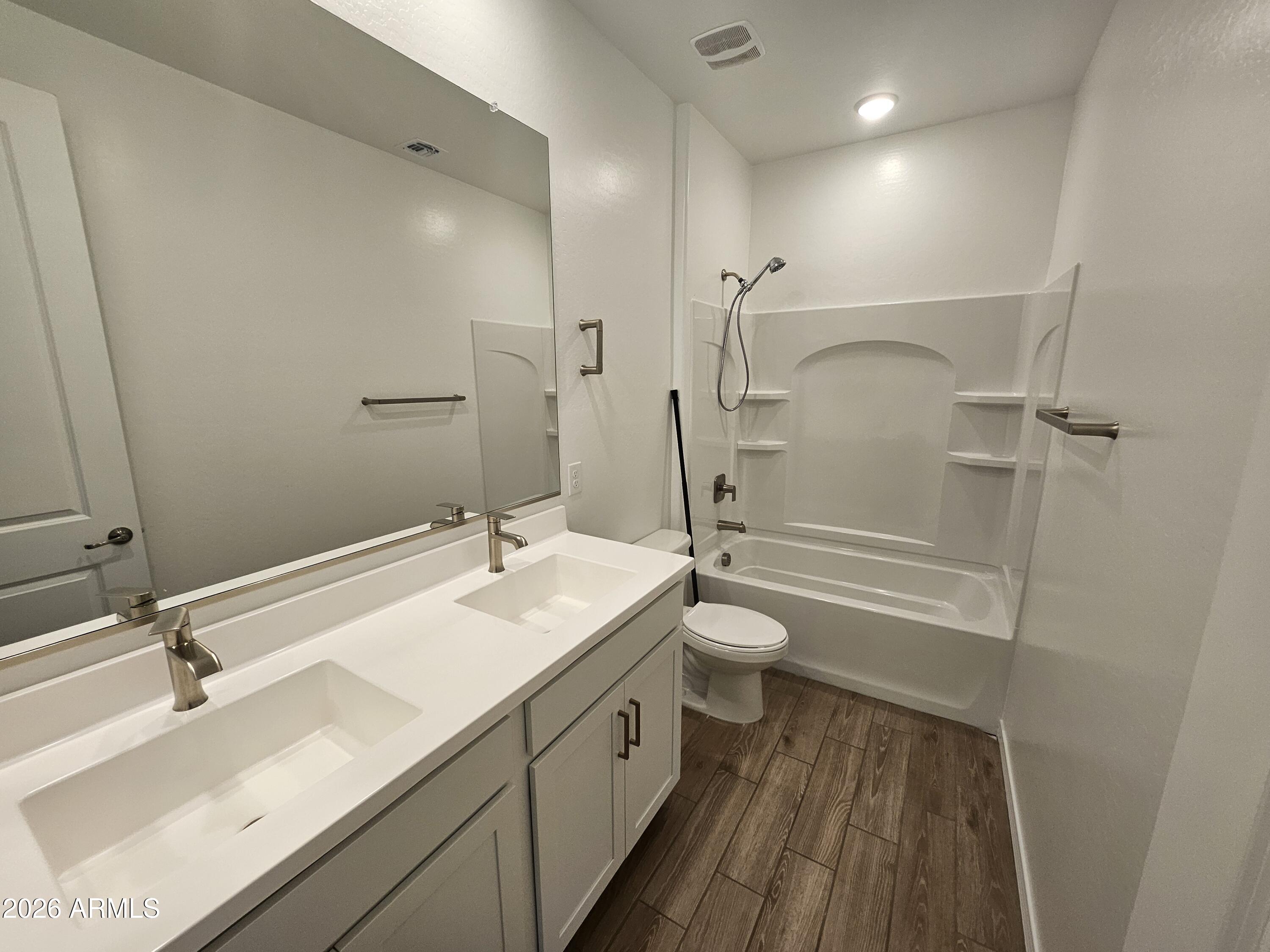 EMPIRE POINTE PARCEL 4 - Residential Lease