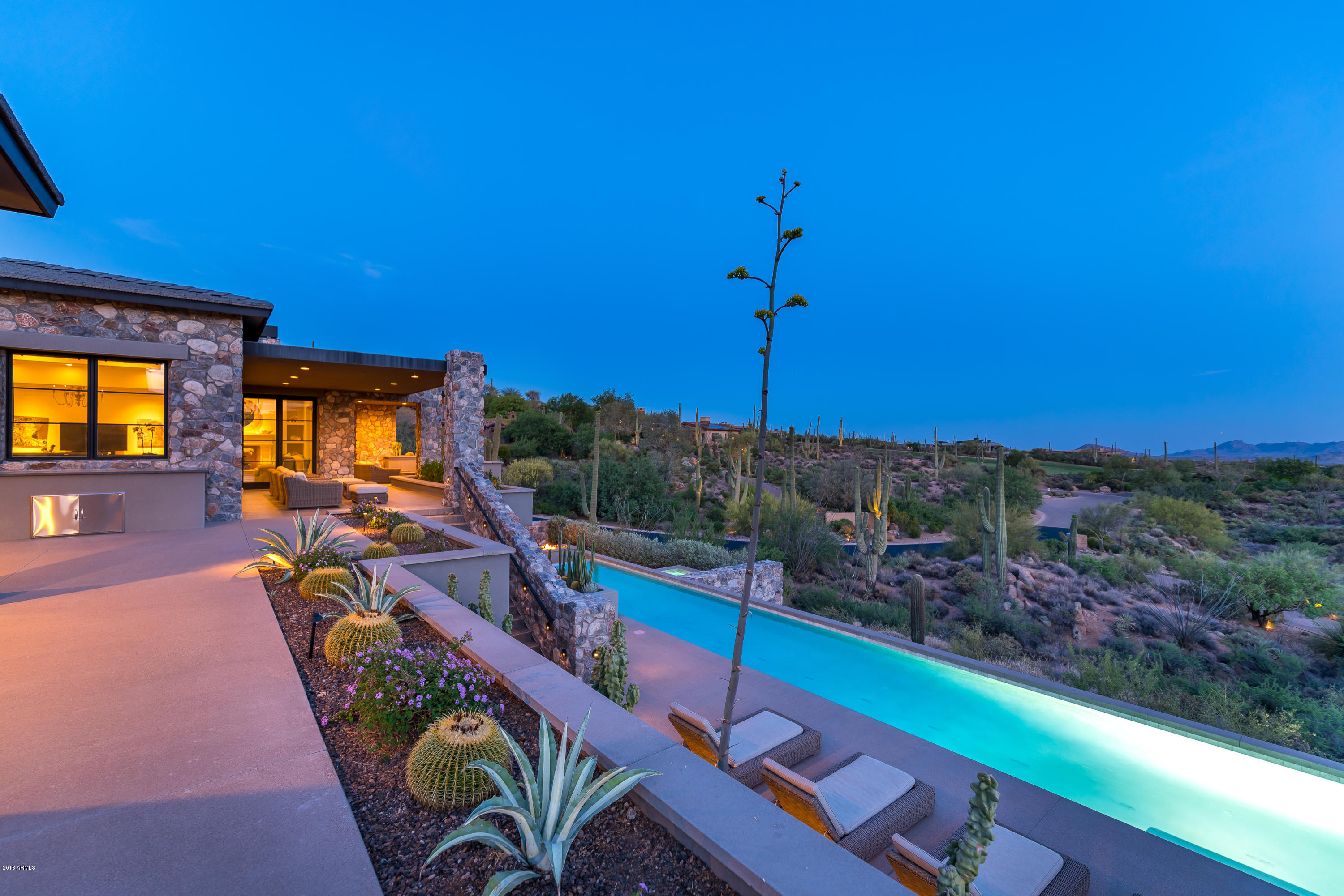 DESERT MOUNTAIN - Residential