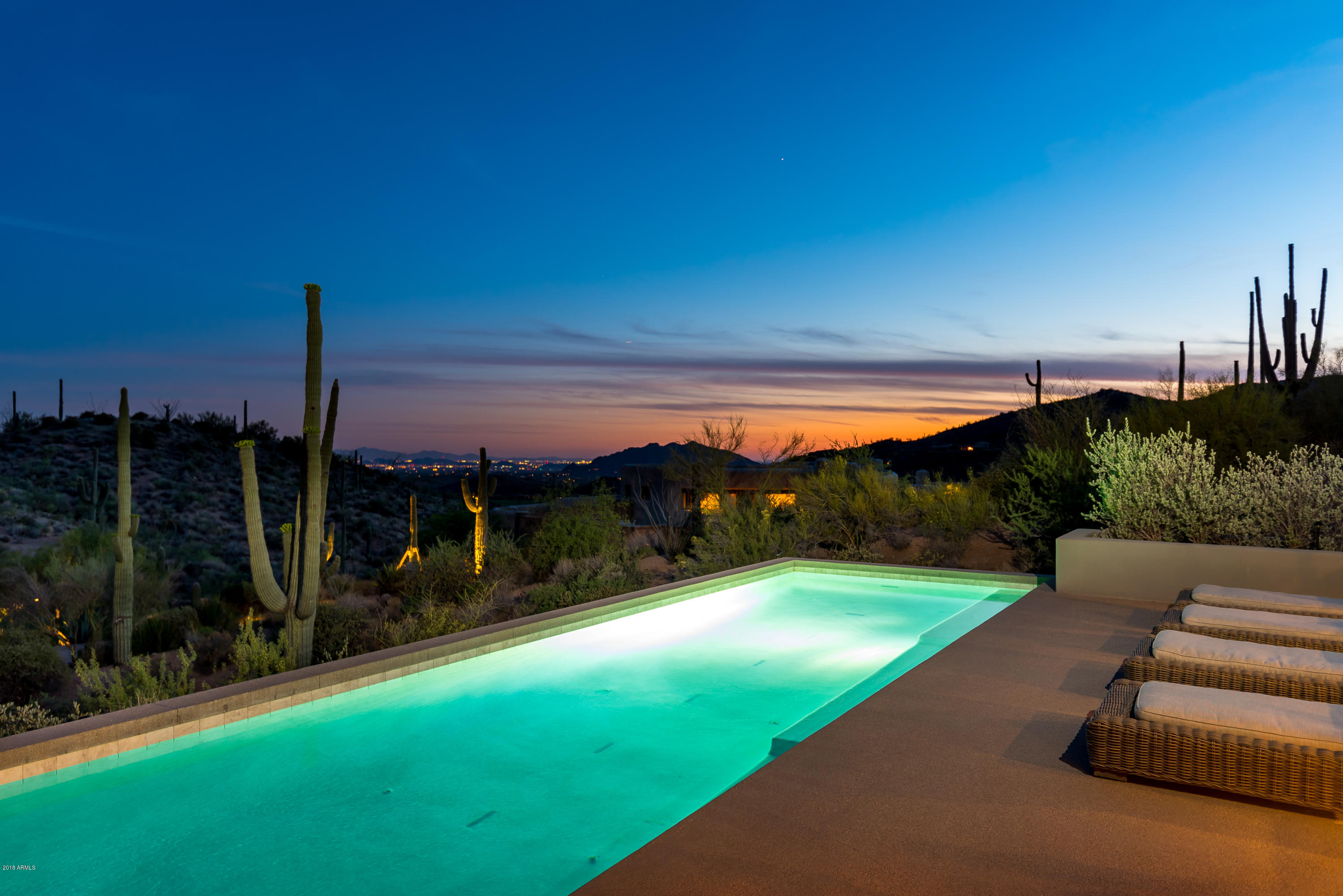 DESERT MOUNTAIN - Residential