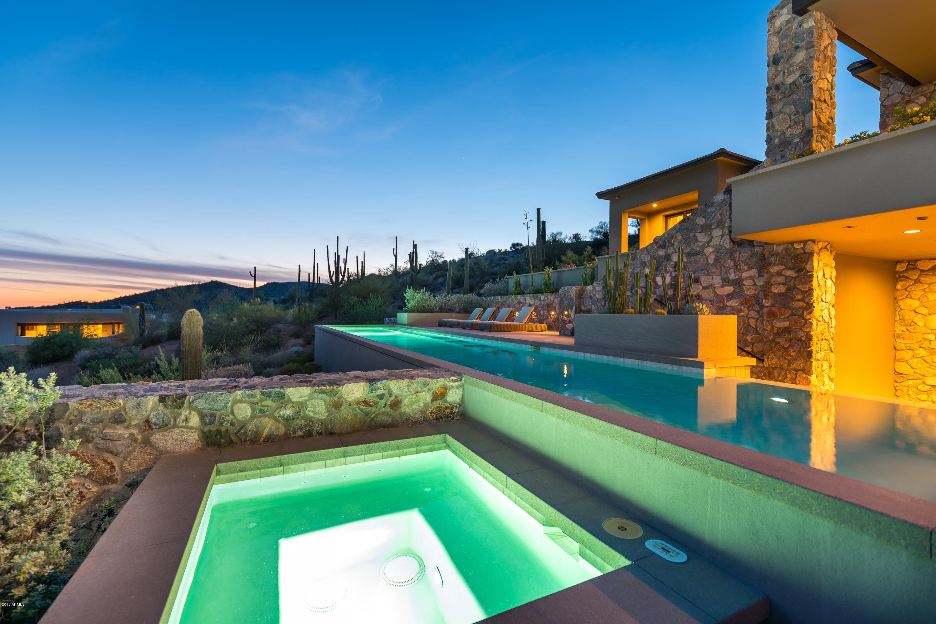 DESERT MOUNTAIN - Residential