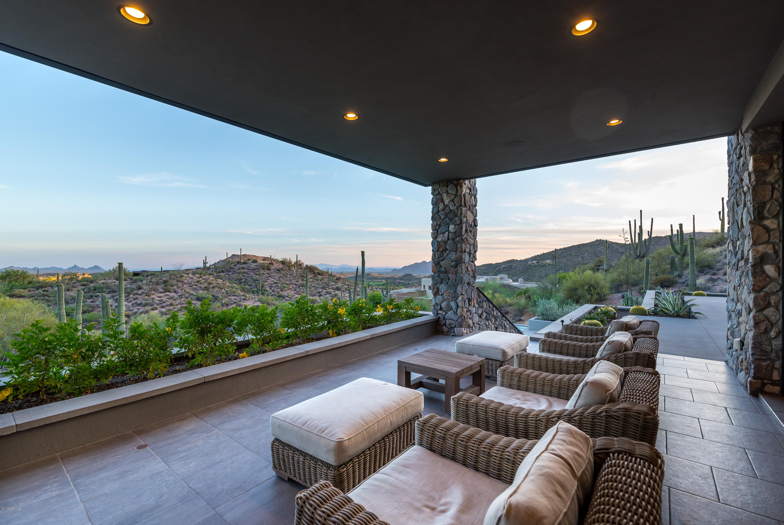 DESERT MOUNTAIN - Residential
