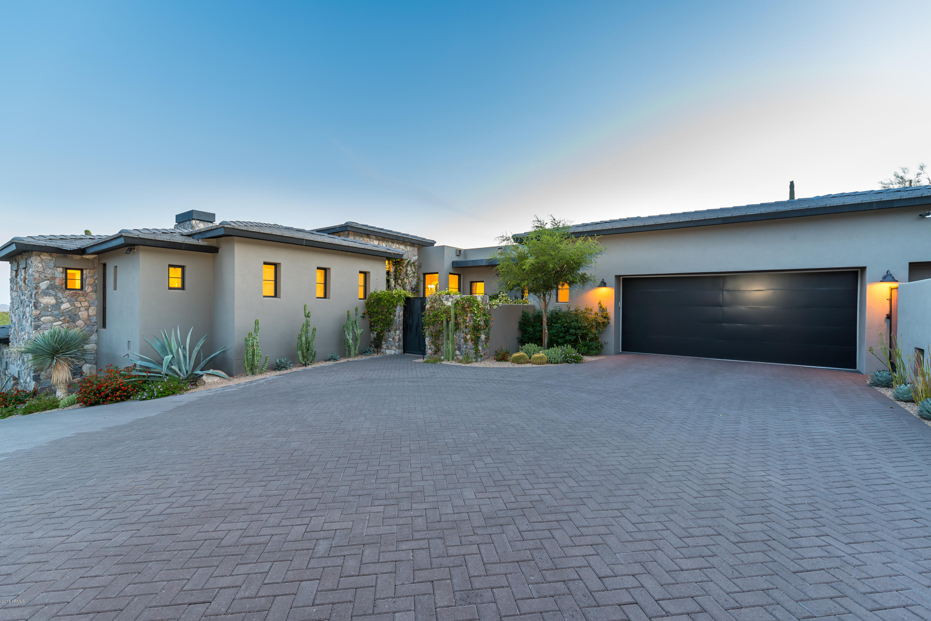 DESERT MOUNTAIN - Residential