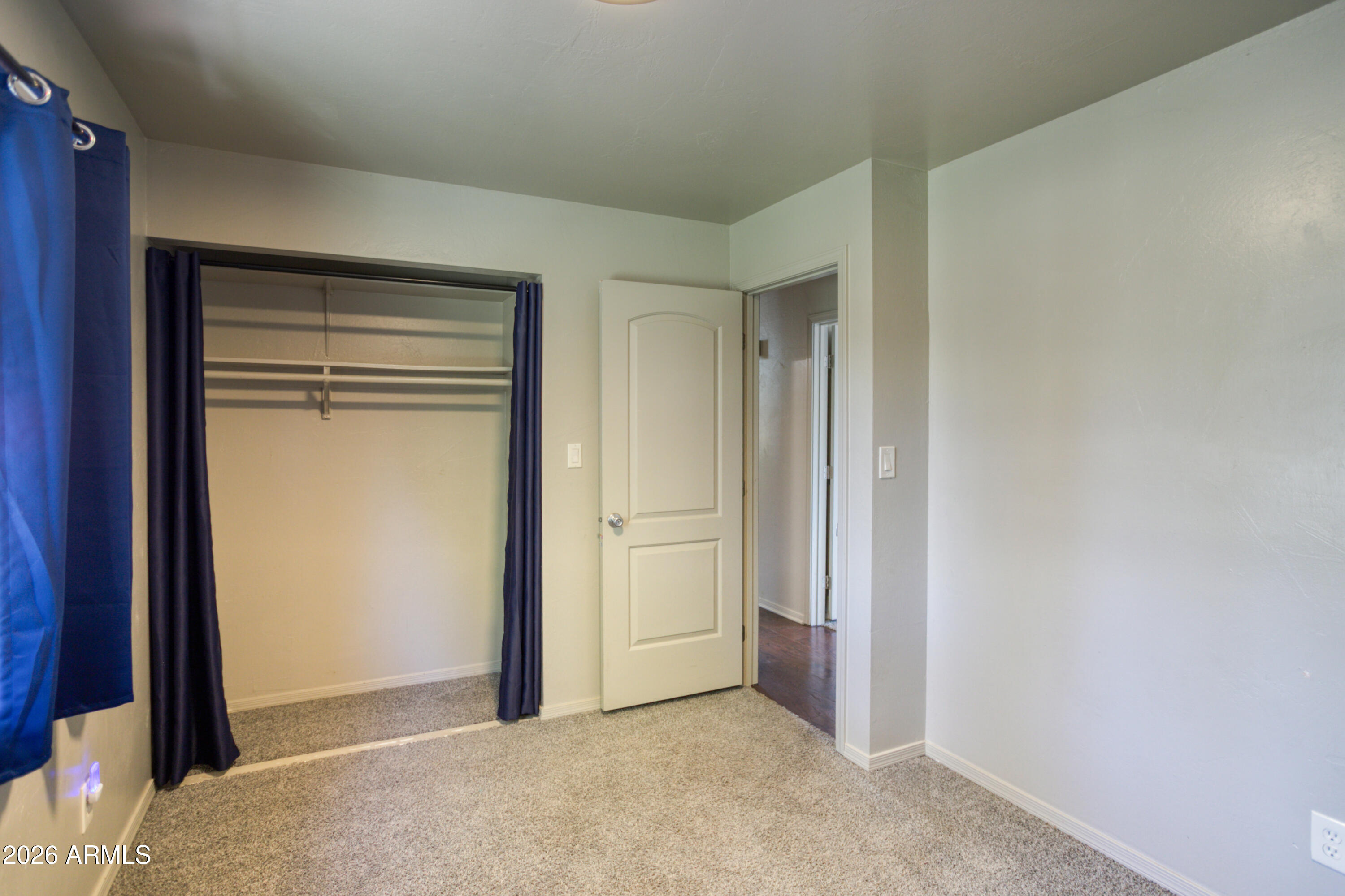 APACHE COVE AMD - Residential
