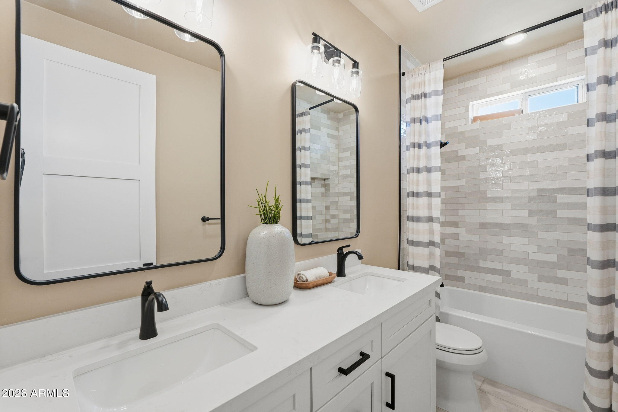 ORANGEWOOD LOT 20 BLOCK 5 - Residential