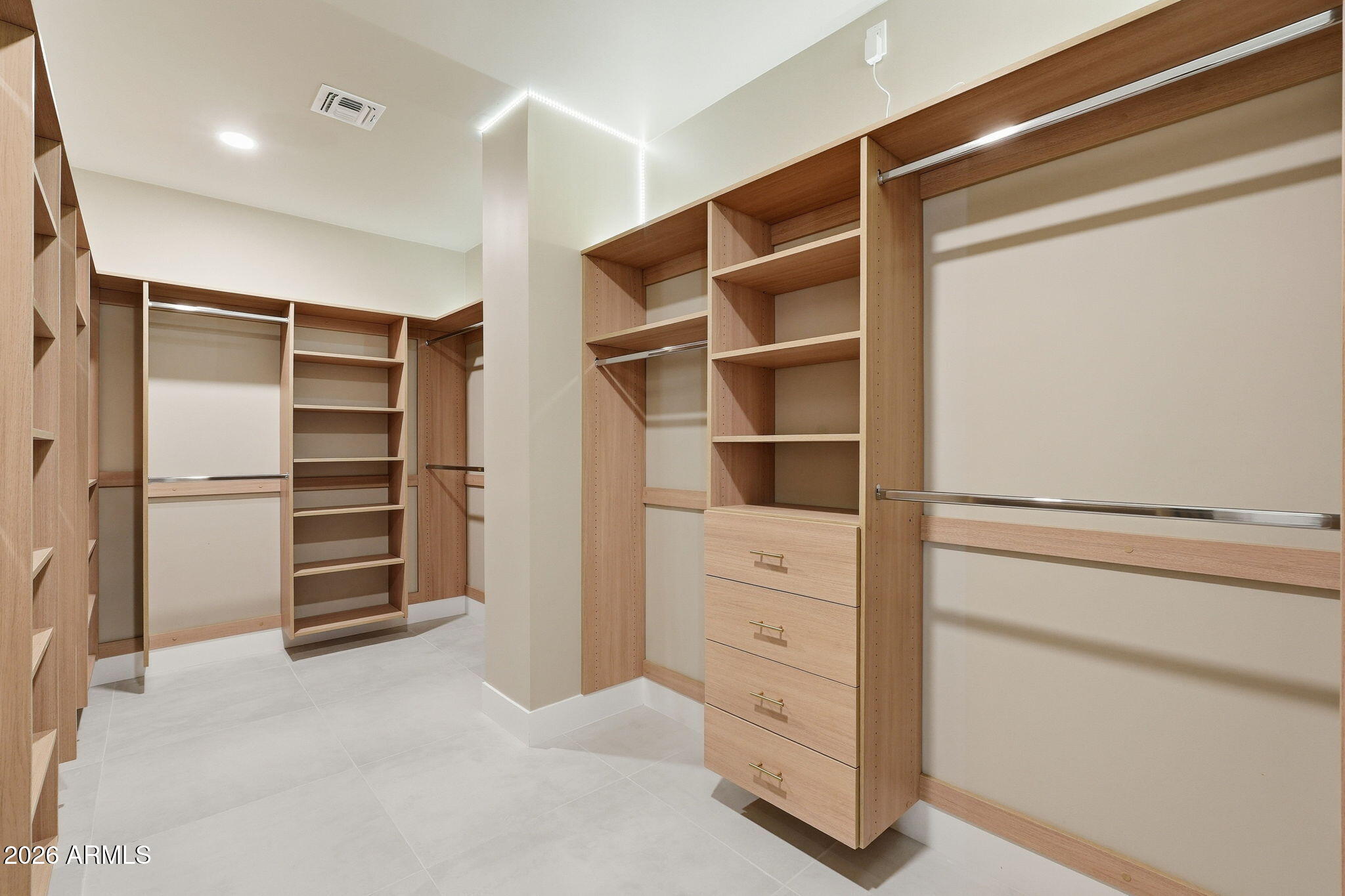 ORANGEWOOD LOT 20 BLOCK 5 - Residential