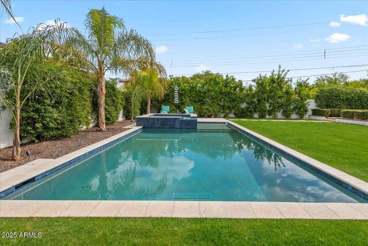 CAMELVISTA LOTS 1-4, 17-36 - Residential
