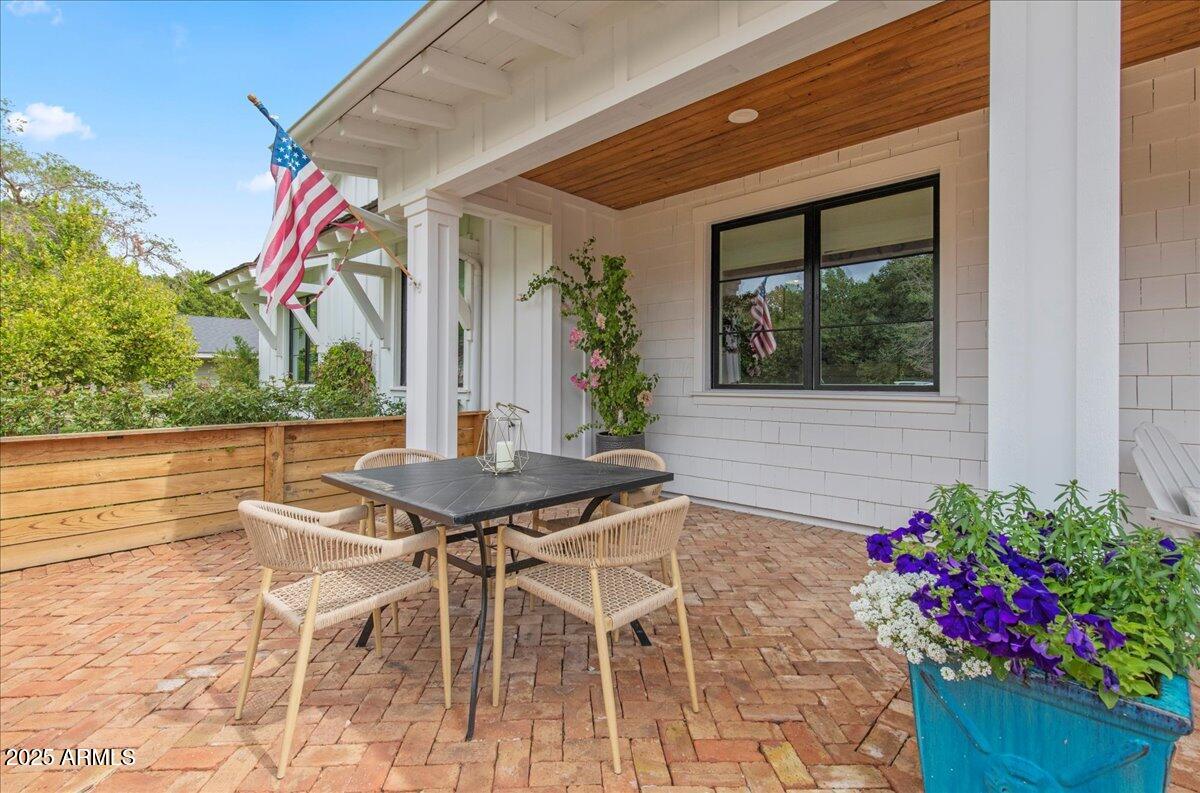 CAMELVISTA LOTS 1-4, 17-36 - Residential