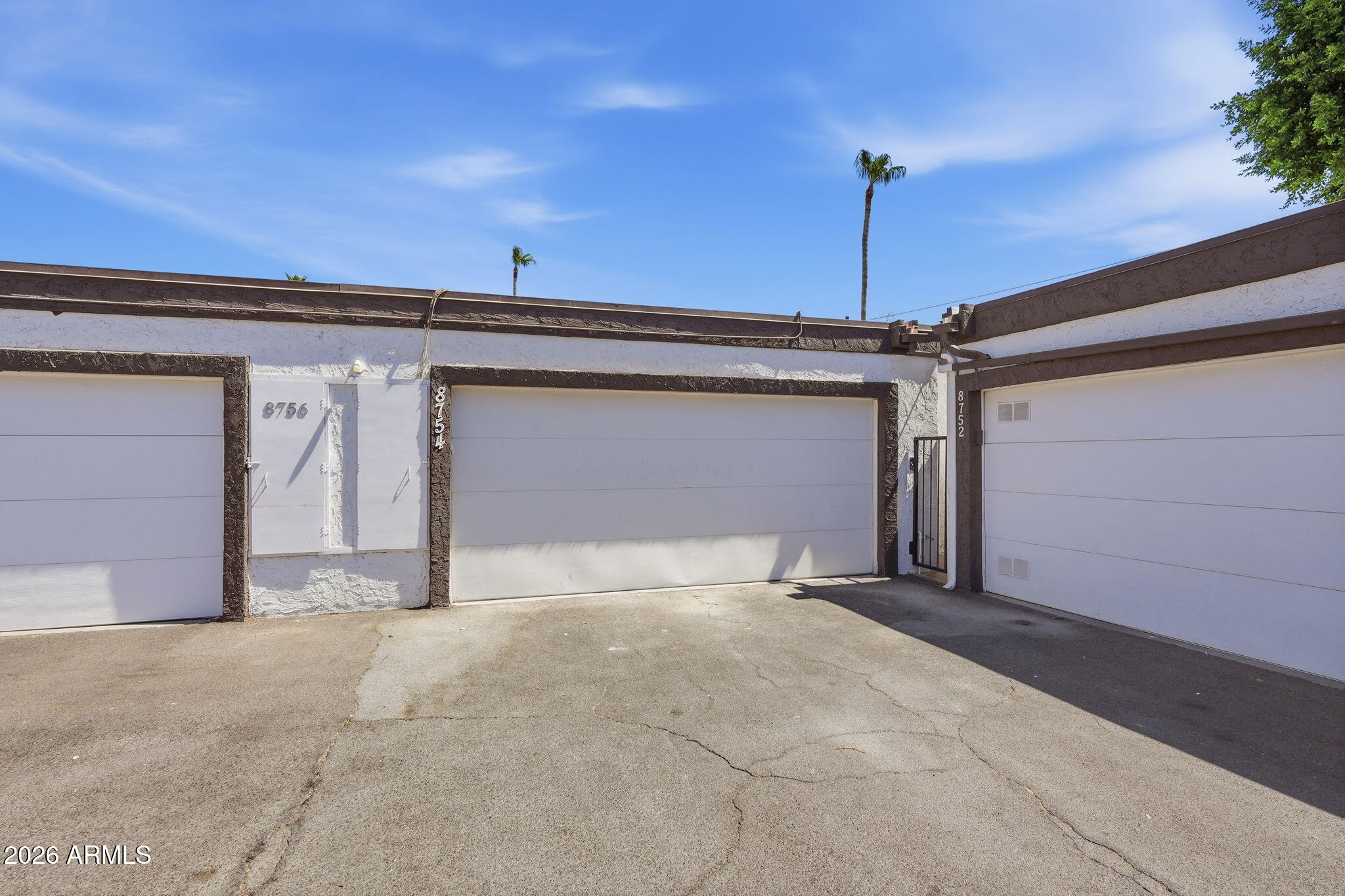 SCOTTSDALE PARK VILLAS - Residential