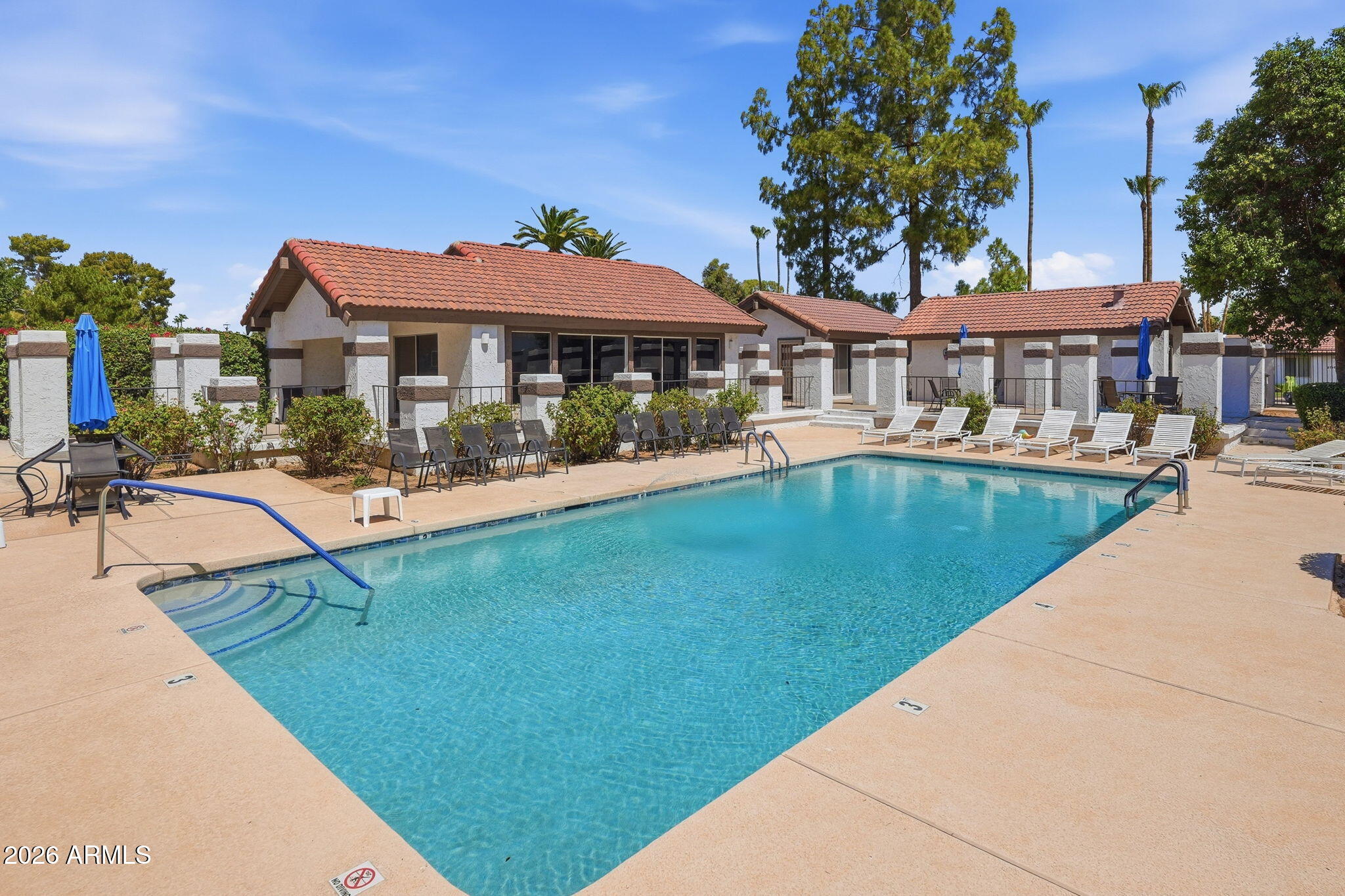 SCOTTSDALE PARK VILLAS - Residential