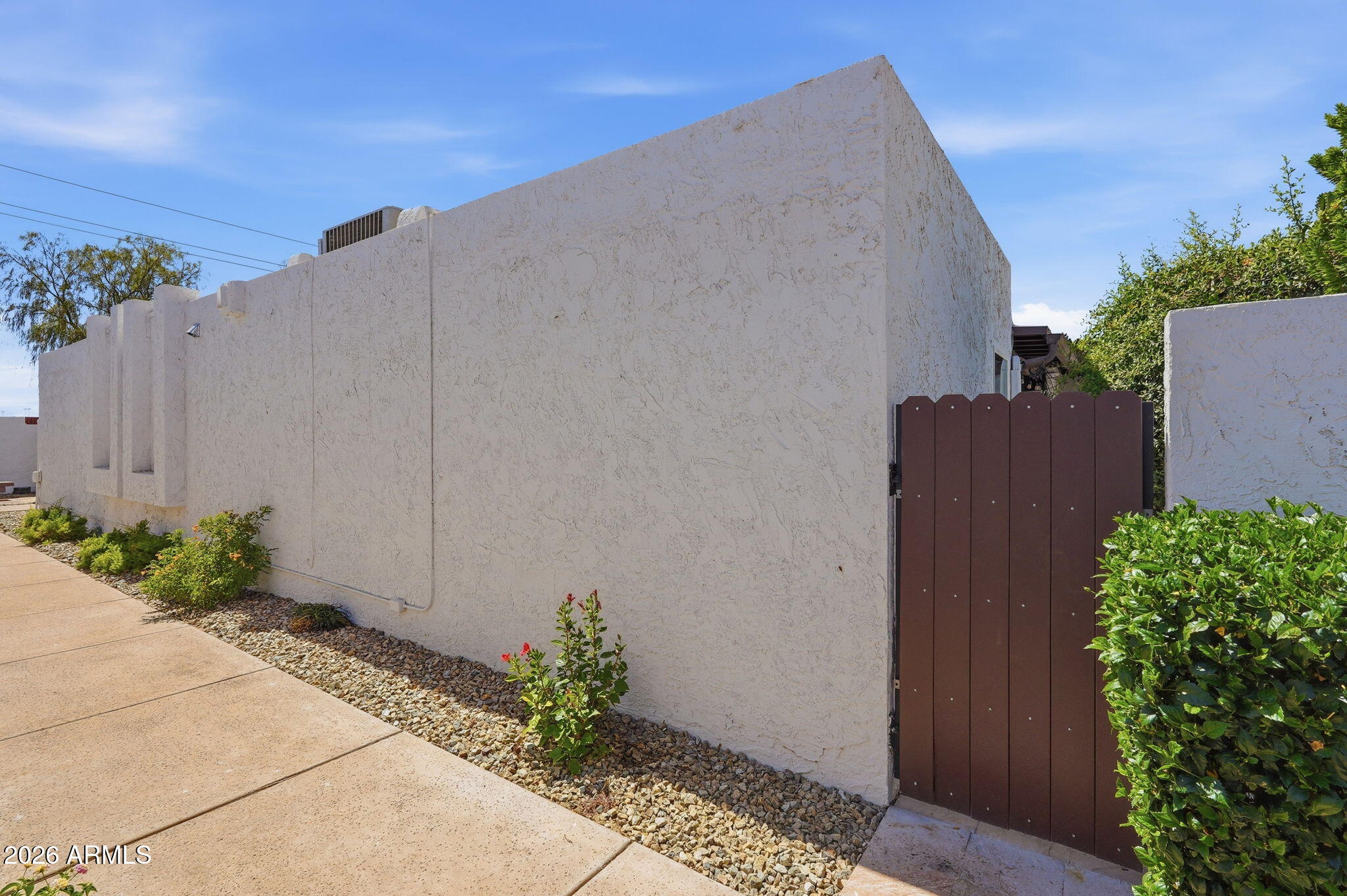 SCOTTSDALE PARK VILLAS - Residential