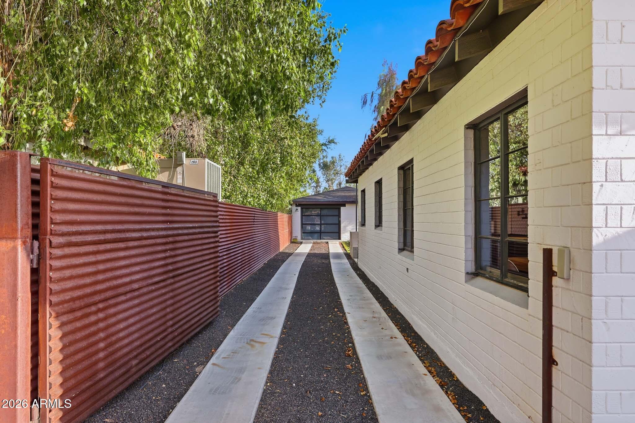 TRUMAN TERRACE - Residential