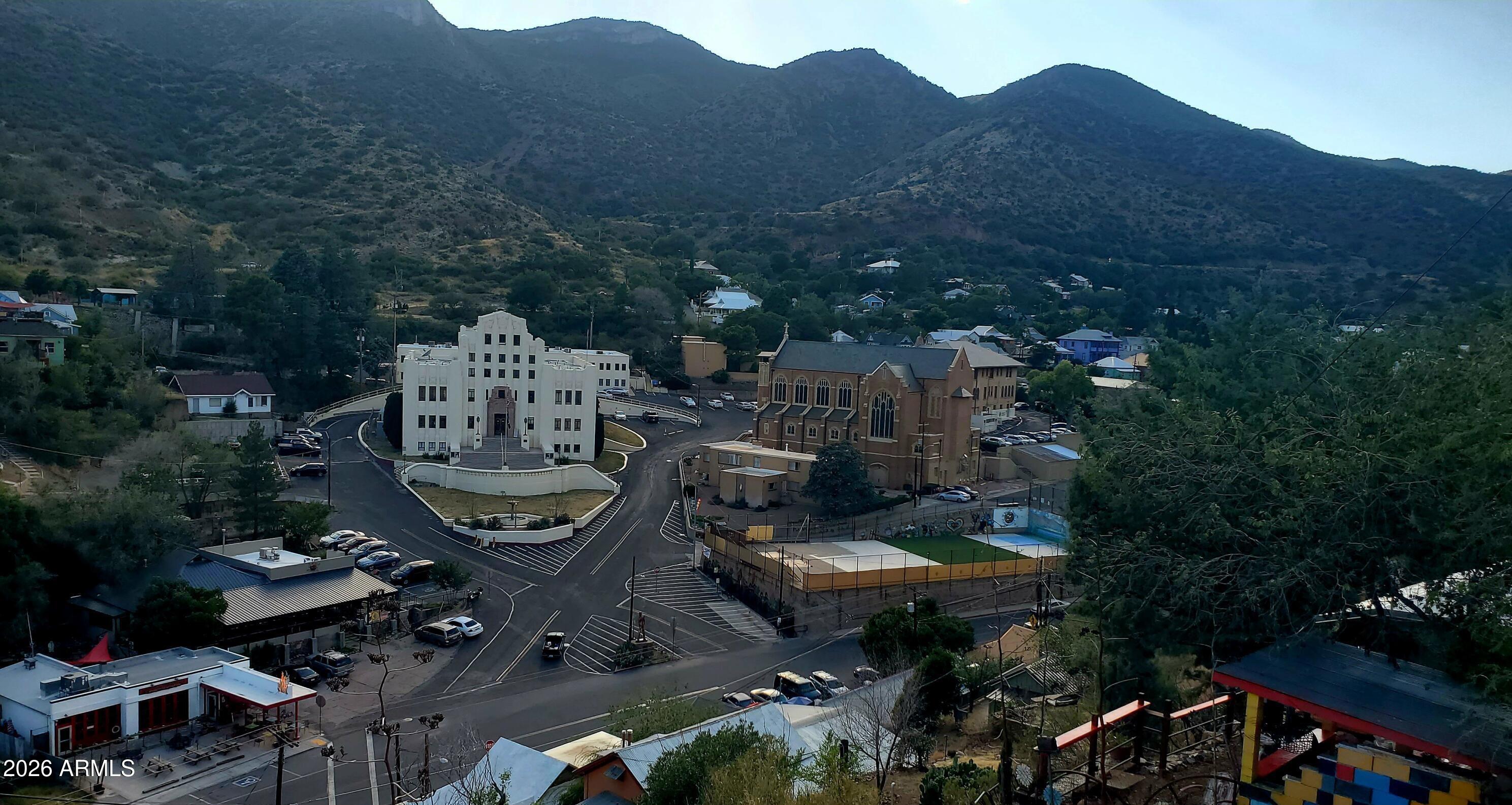 BISBEE - Land