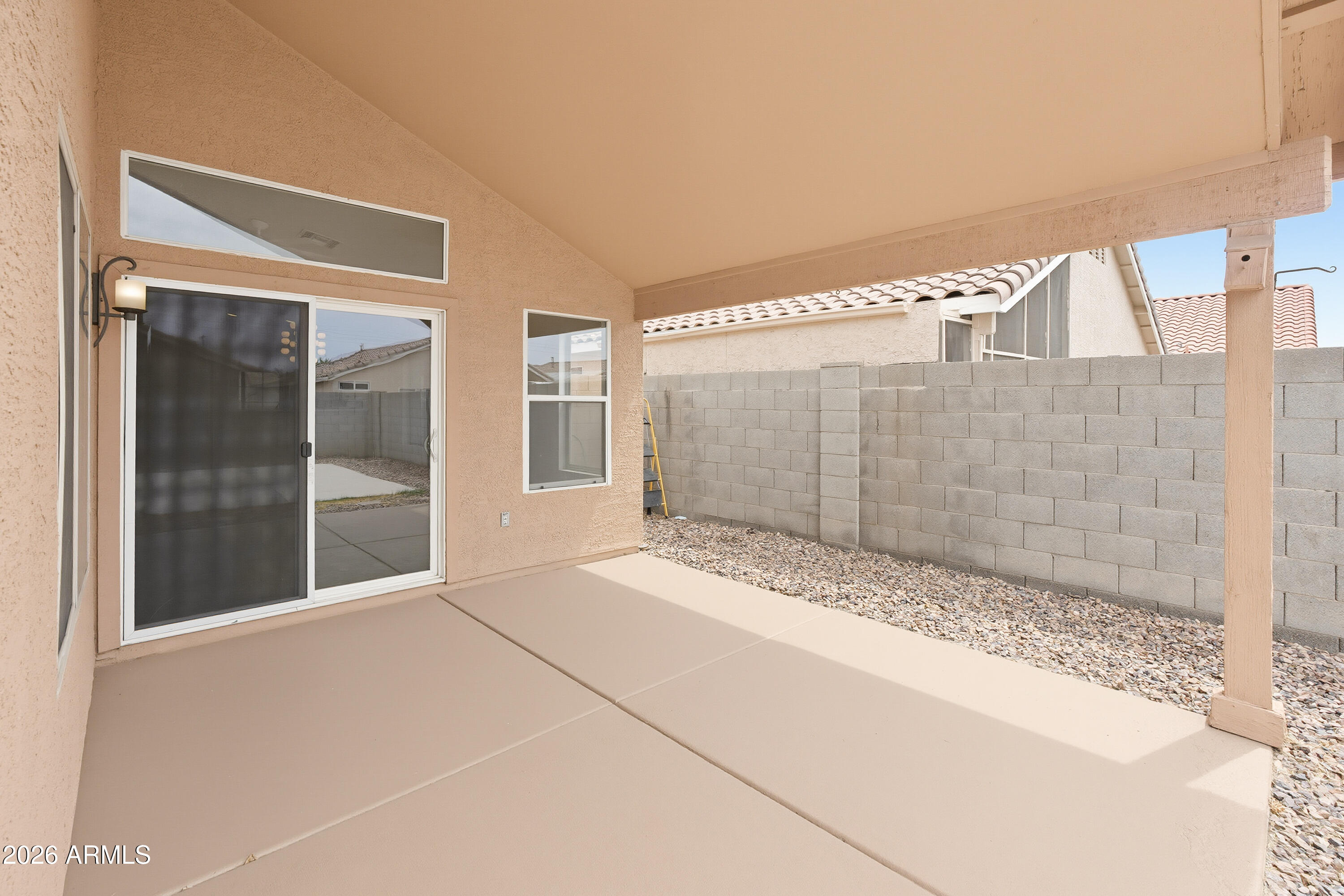 LARISSA - Residential