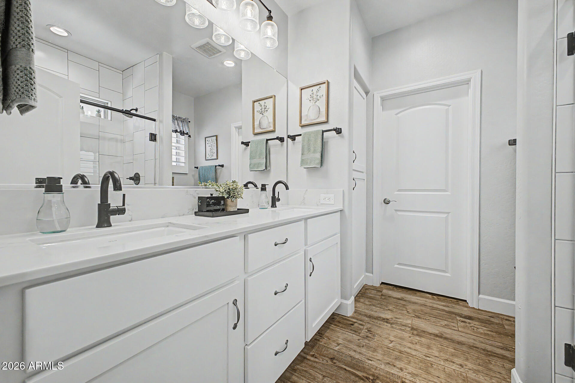 ROBSON RANCH-ARIZONA UNIT TWENTY B - Residential