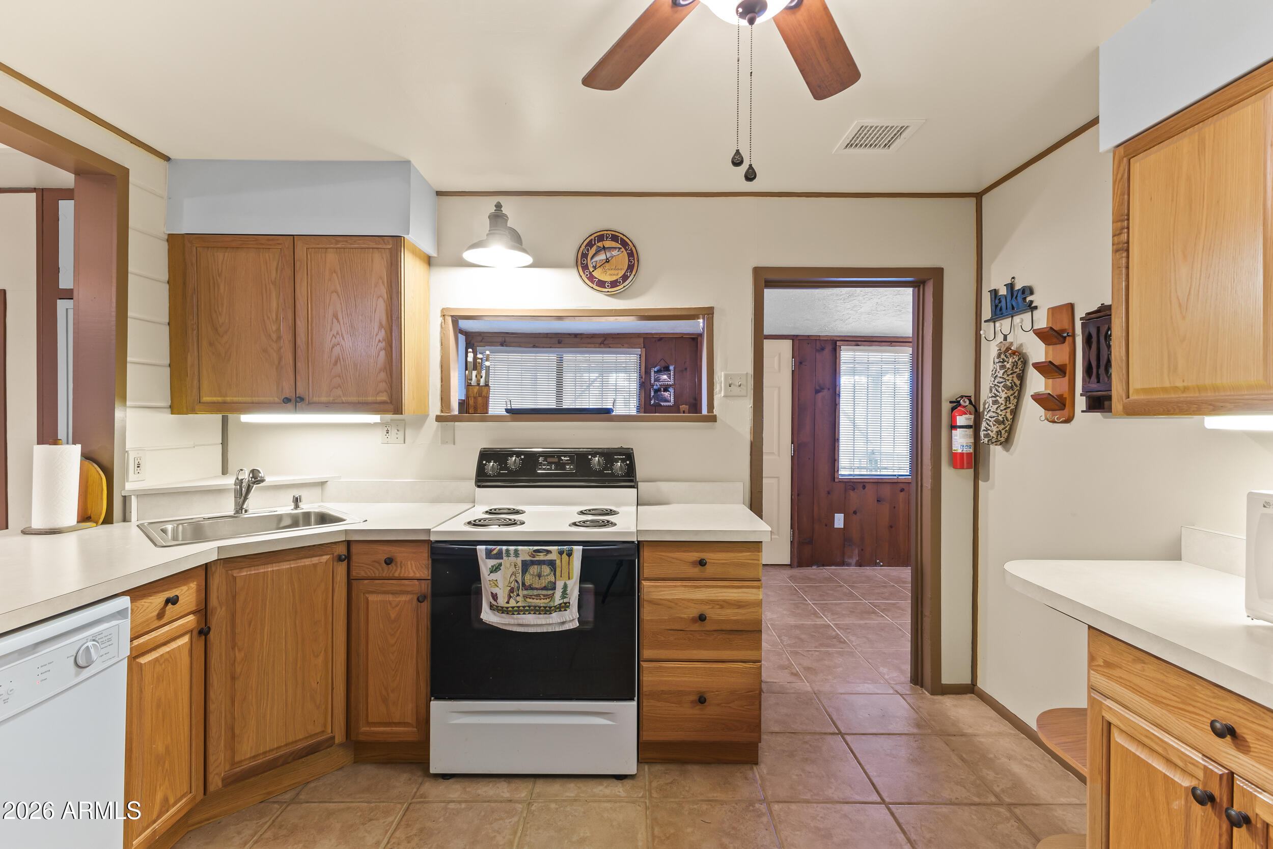 Lakeside Unsubdivided - Residential