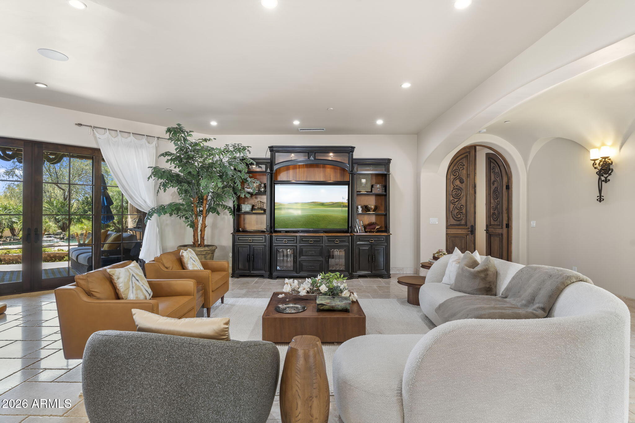 Large Horse Property - Residential