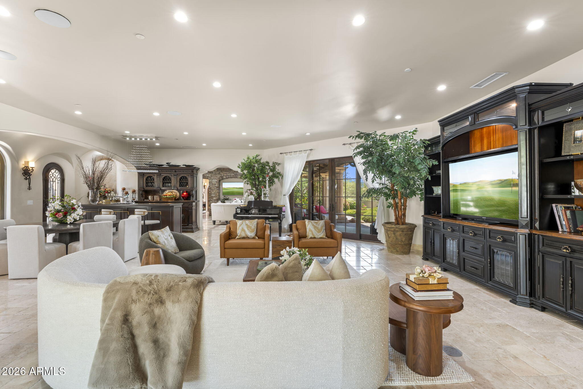 Large Horse Property - Residential