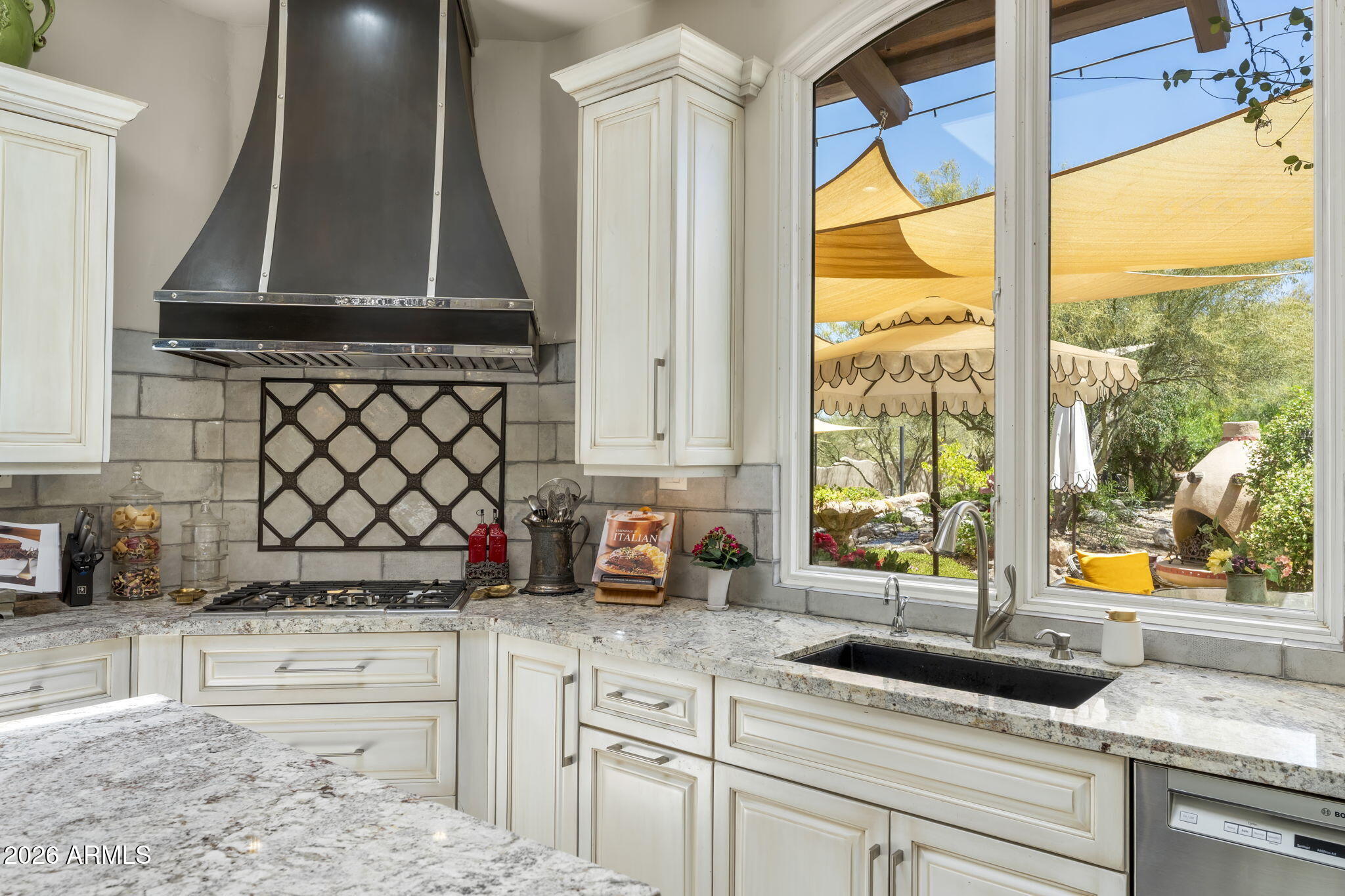 Large Horse Property - Residential