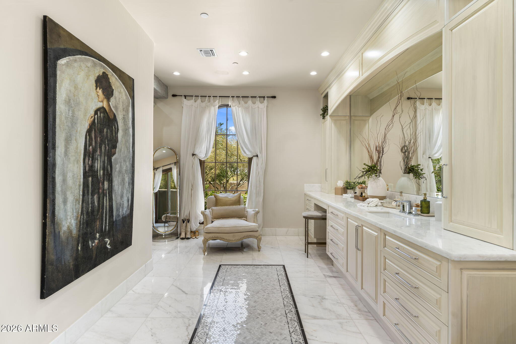 Large Horse Property - Residential