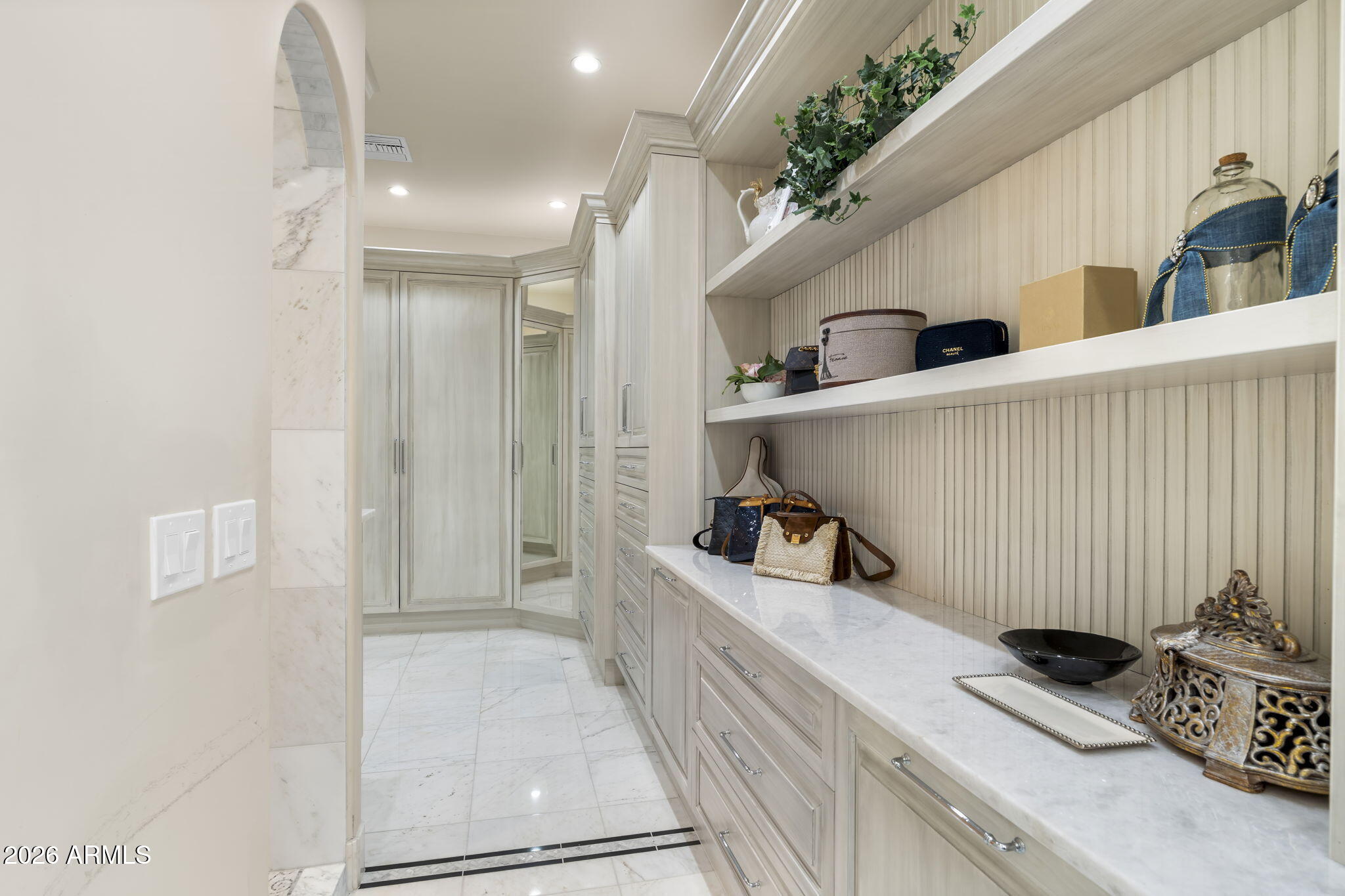 Large Horse Property - Residential