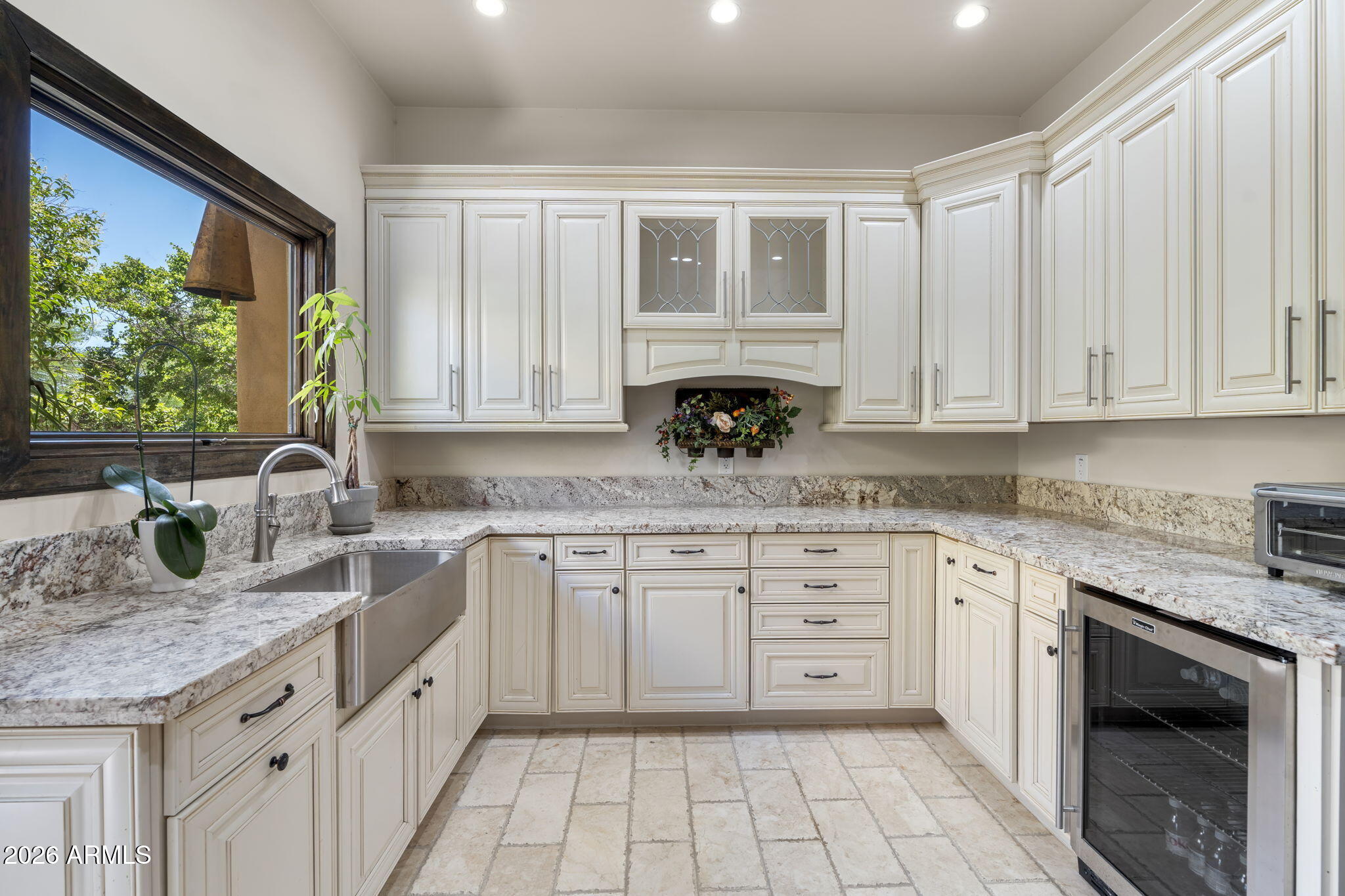 Large Horse Property - Residential