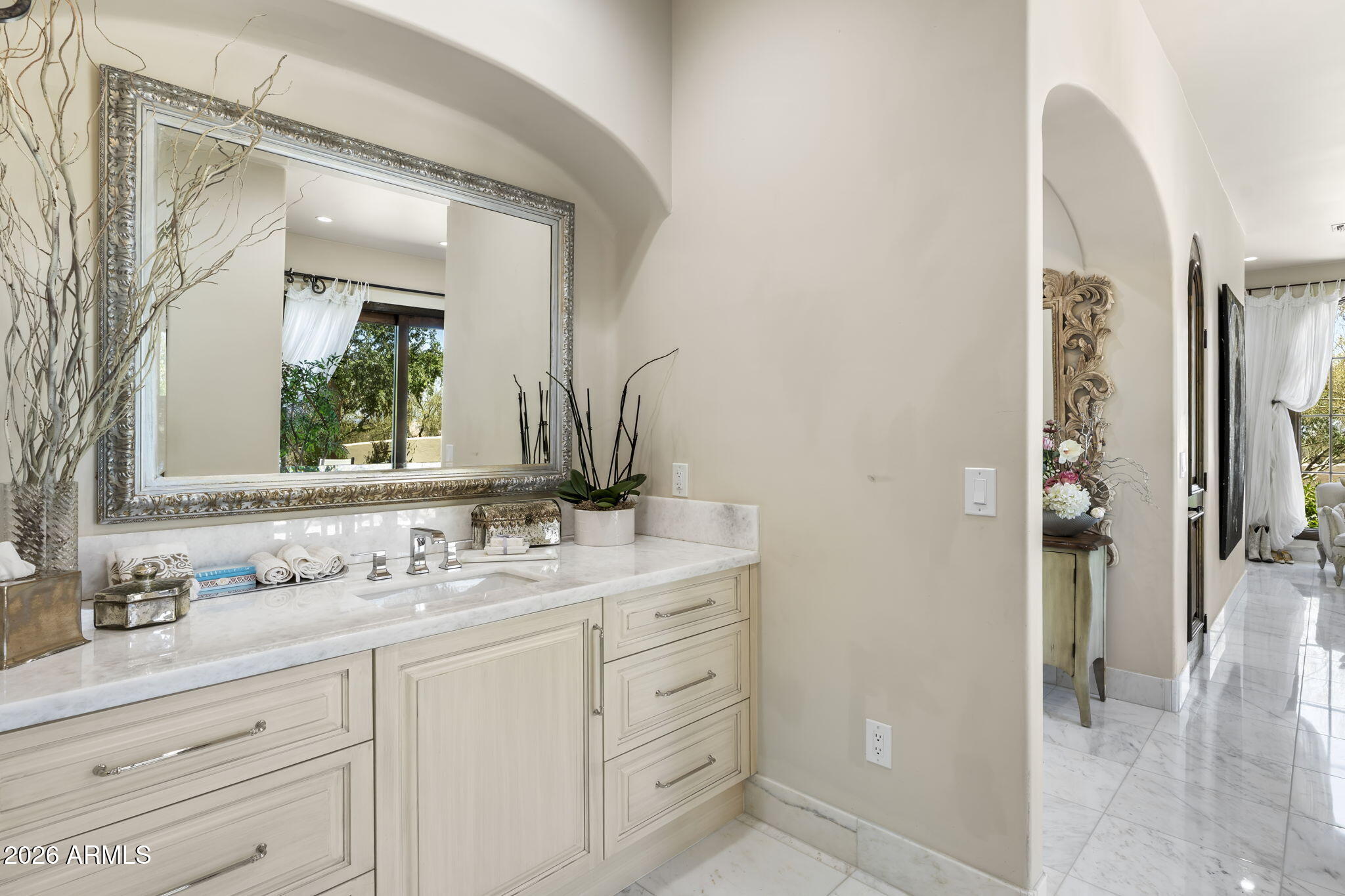 Large Horse Property - Residential
