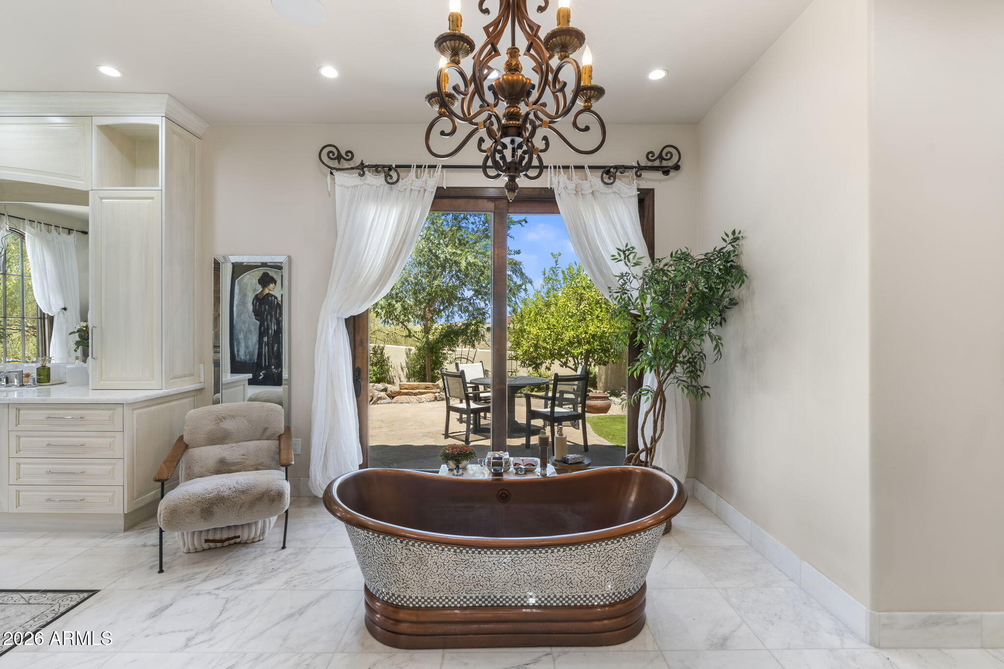 Large Horse Property - Residential