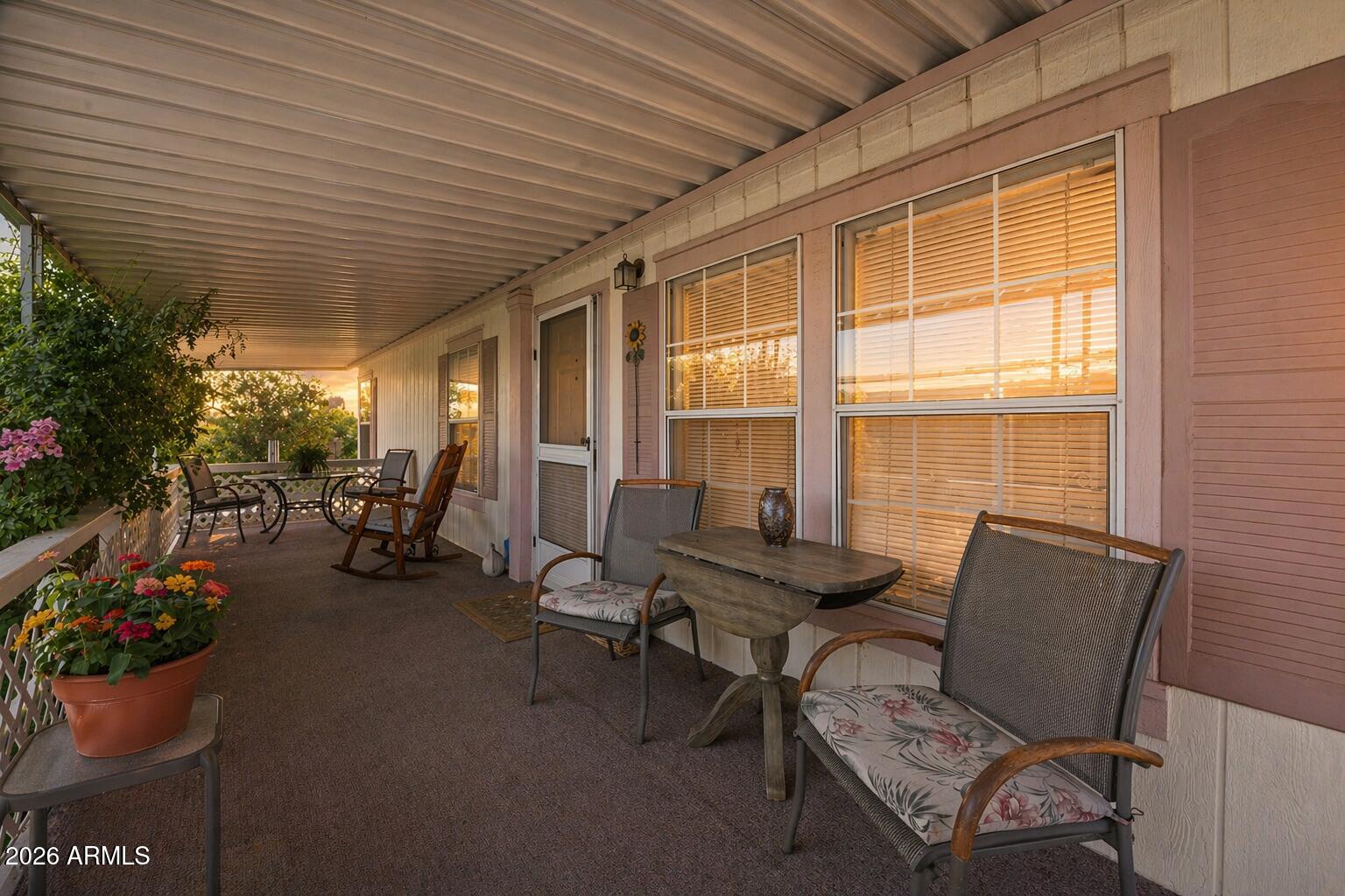 Paradise Shadows Mobil Home Park - Residential