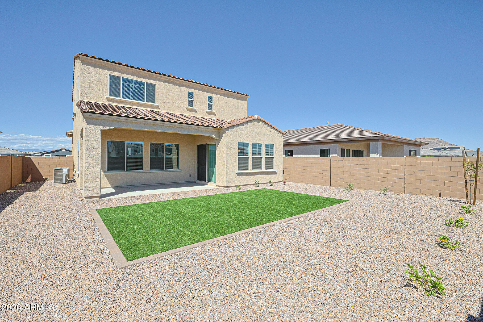 ALORAVITA SOUTH PARCEL 8A - Residential Lease