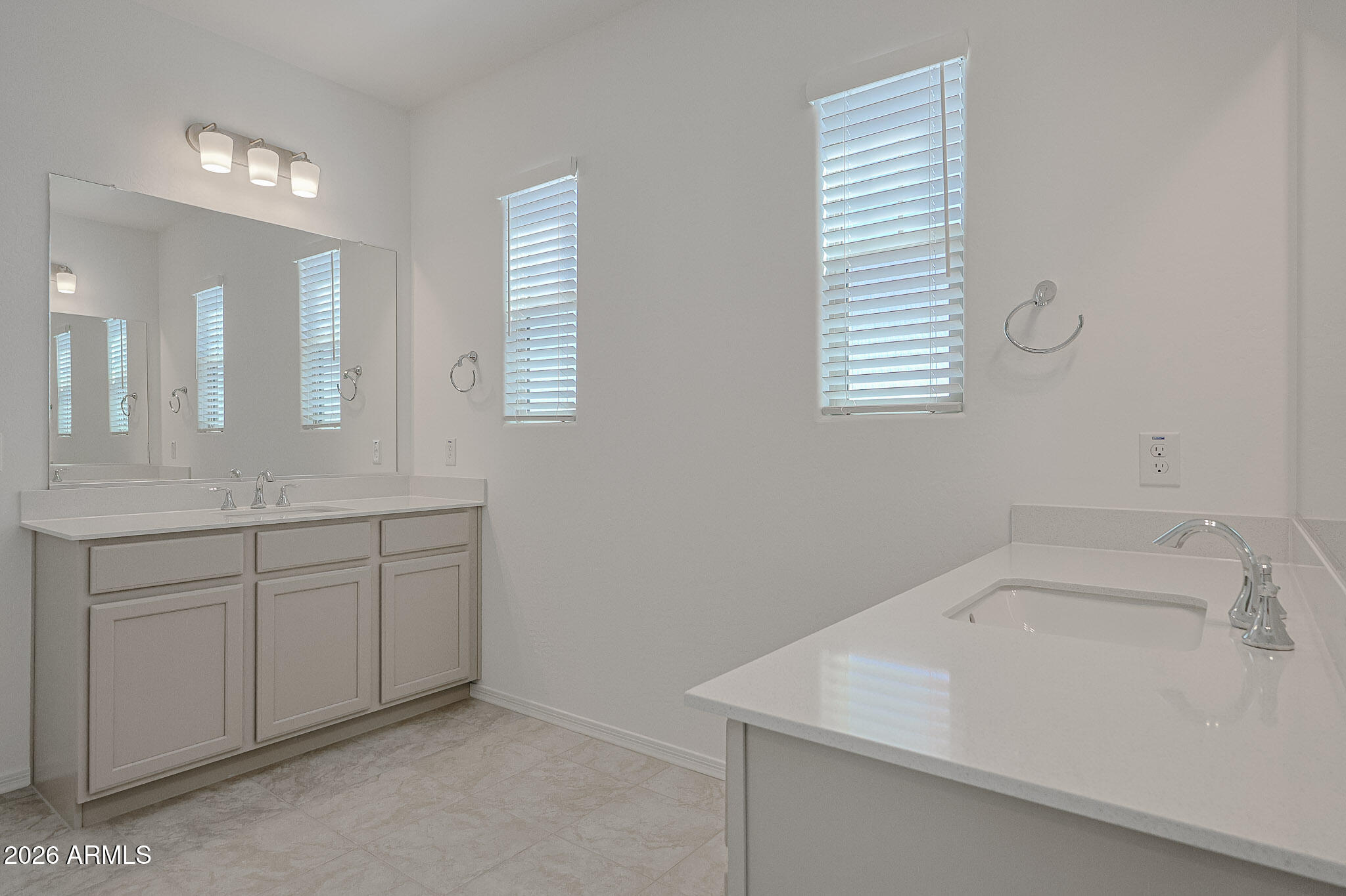 ALORAVITA SOUTH PARCEL 8A - Residential Lease