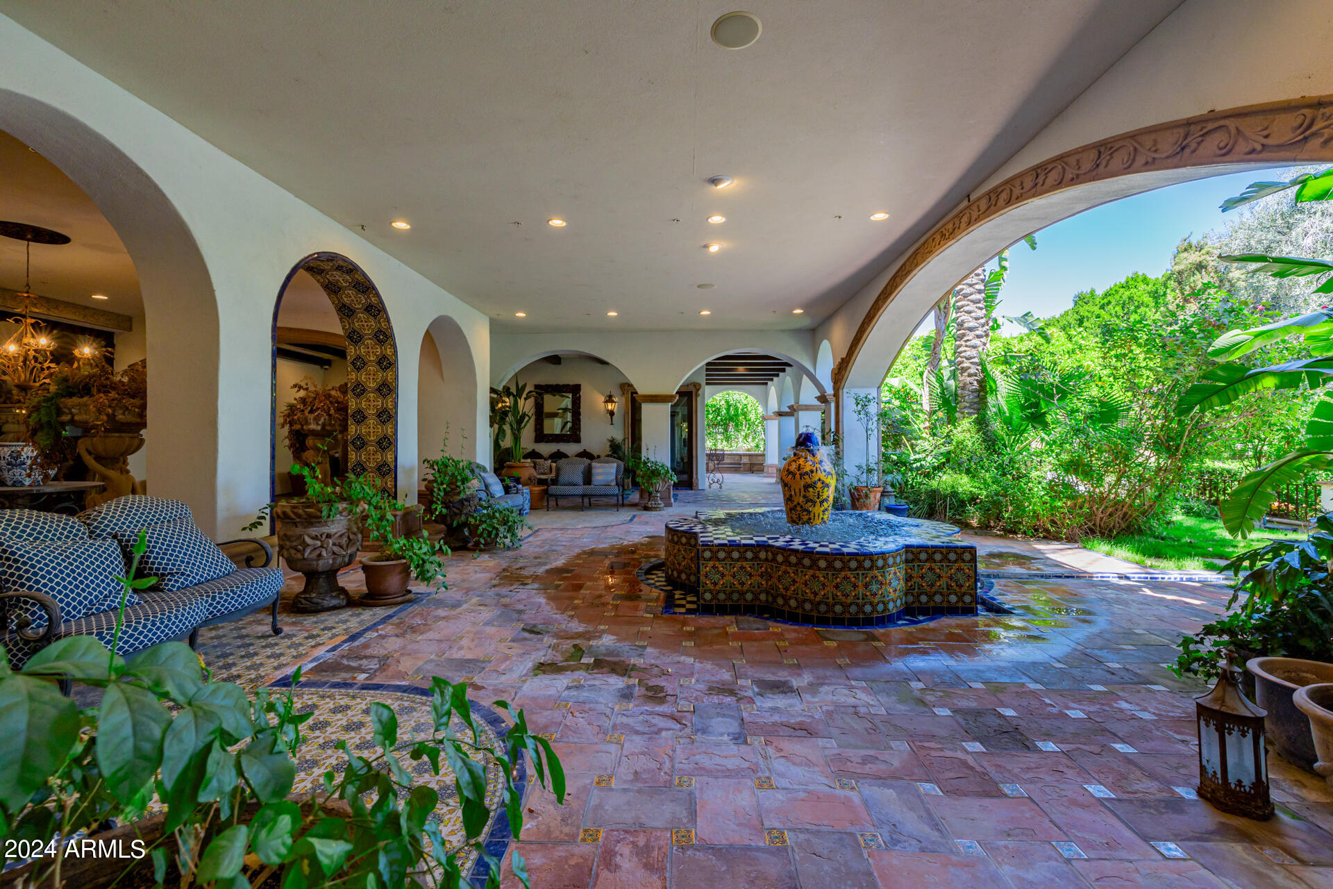 CITRUS MANOR aka El Portillo - Residential