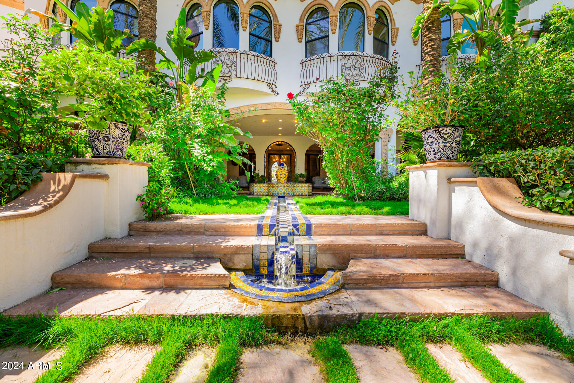 CITRUS MANOR aka El Portillo - Residential