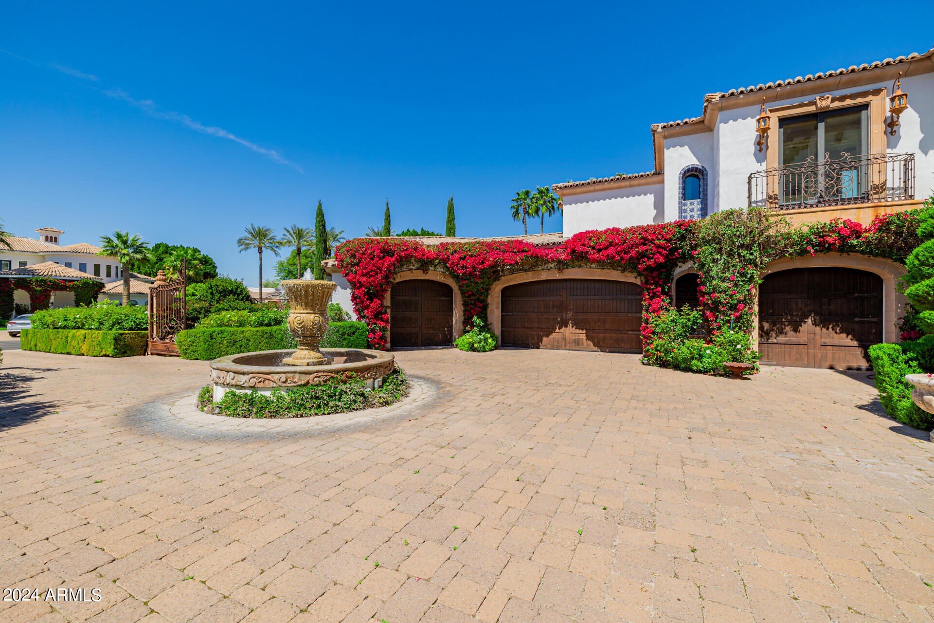 CITRUS MANOR aka El Portillo - Residential